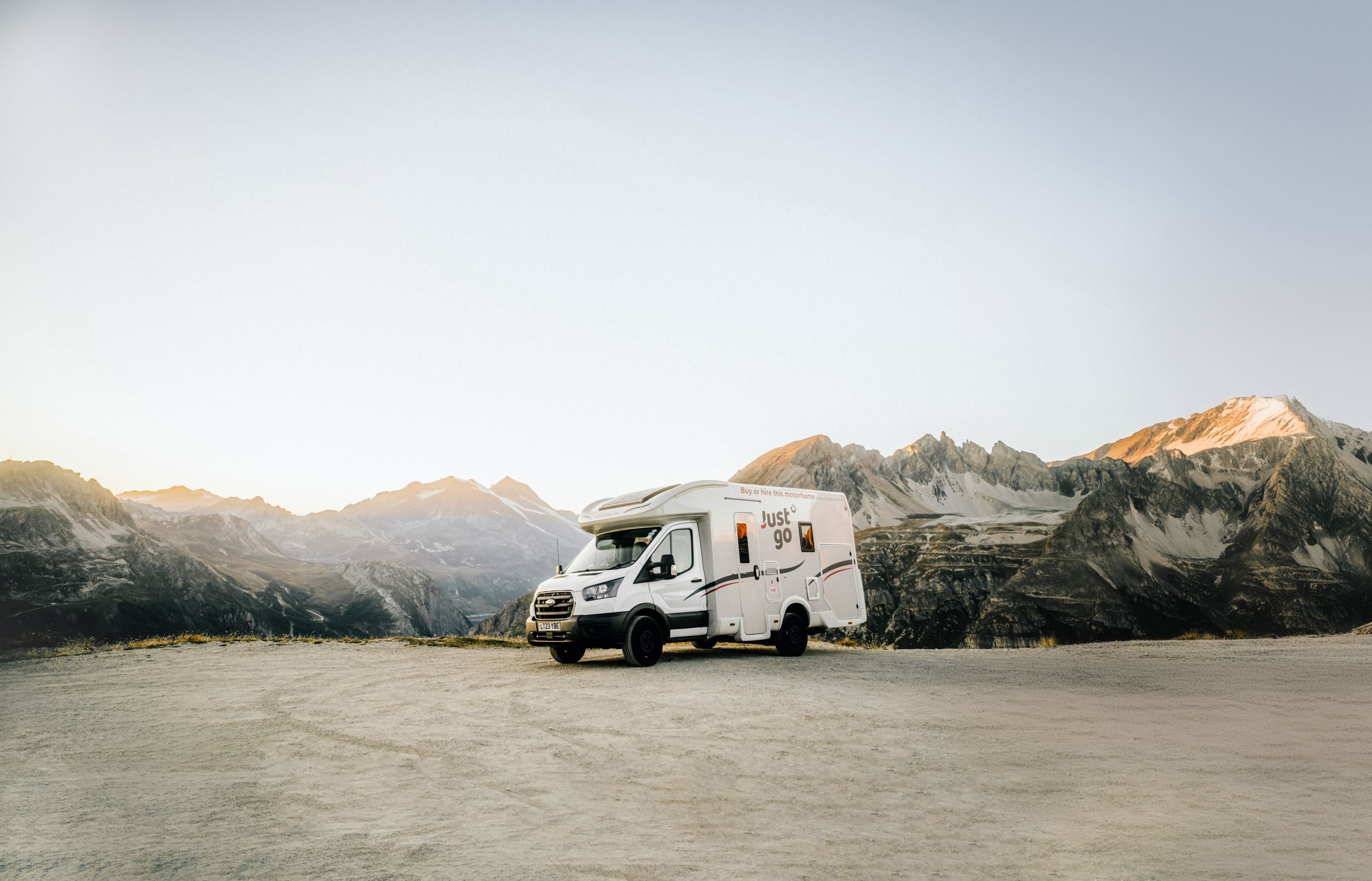 Just go Motorhomes Belfast logo