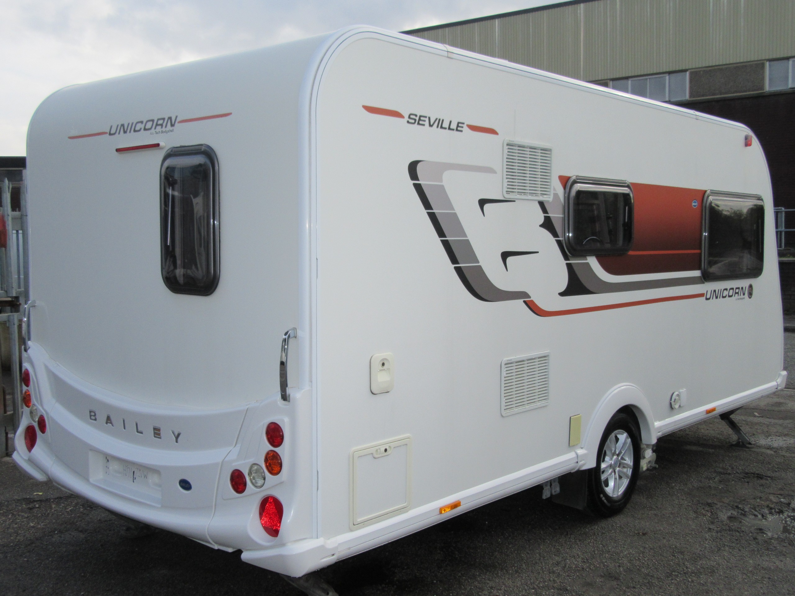 2015 Bailey Unicorn Seville MOTOR MOVER INCLUDED