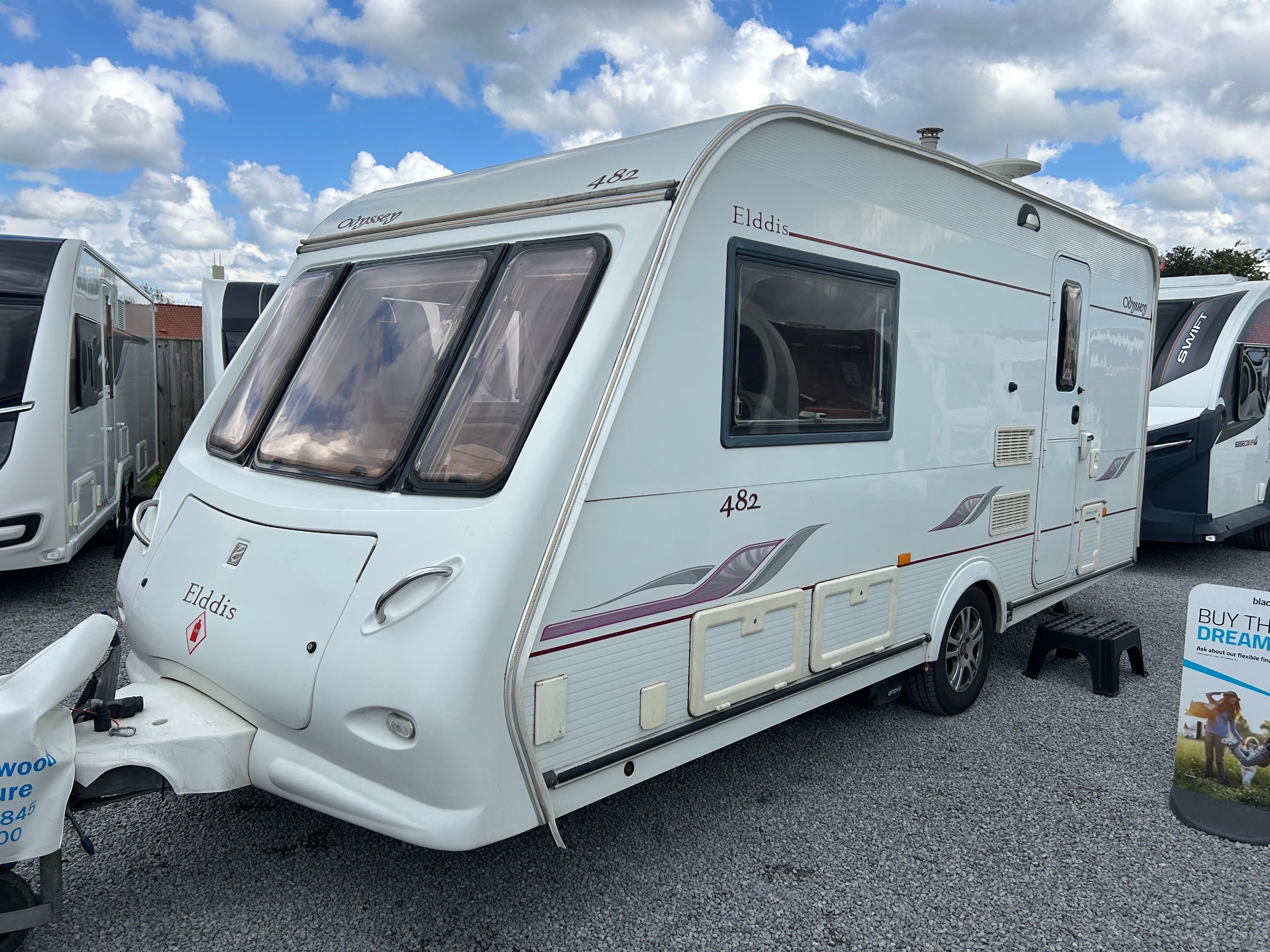 2005 Elddis Odyssey 482 - Exterior - Front