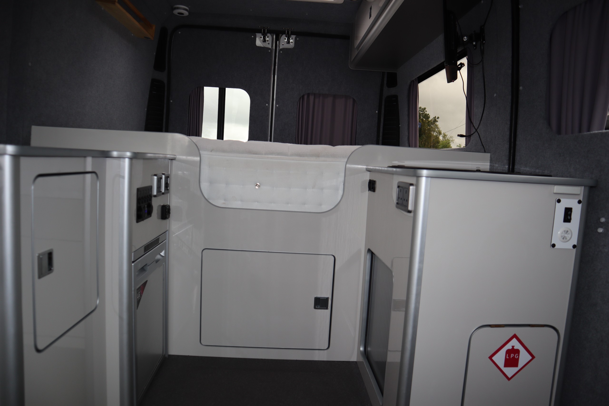 2017 Fiat Ducato Auto Seeker, , 2 Belts, Fixed Rear bed, MOT, 12 Months Warranty, Habitation Service