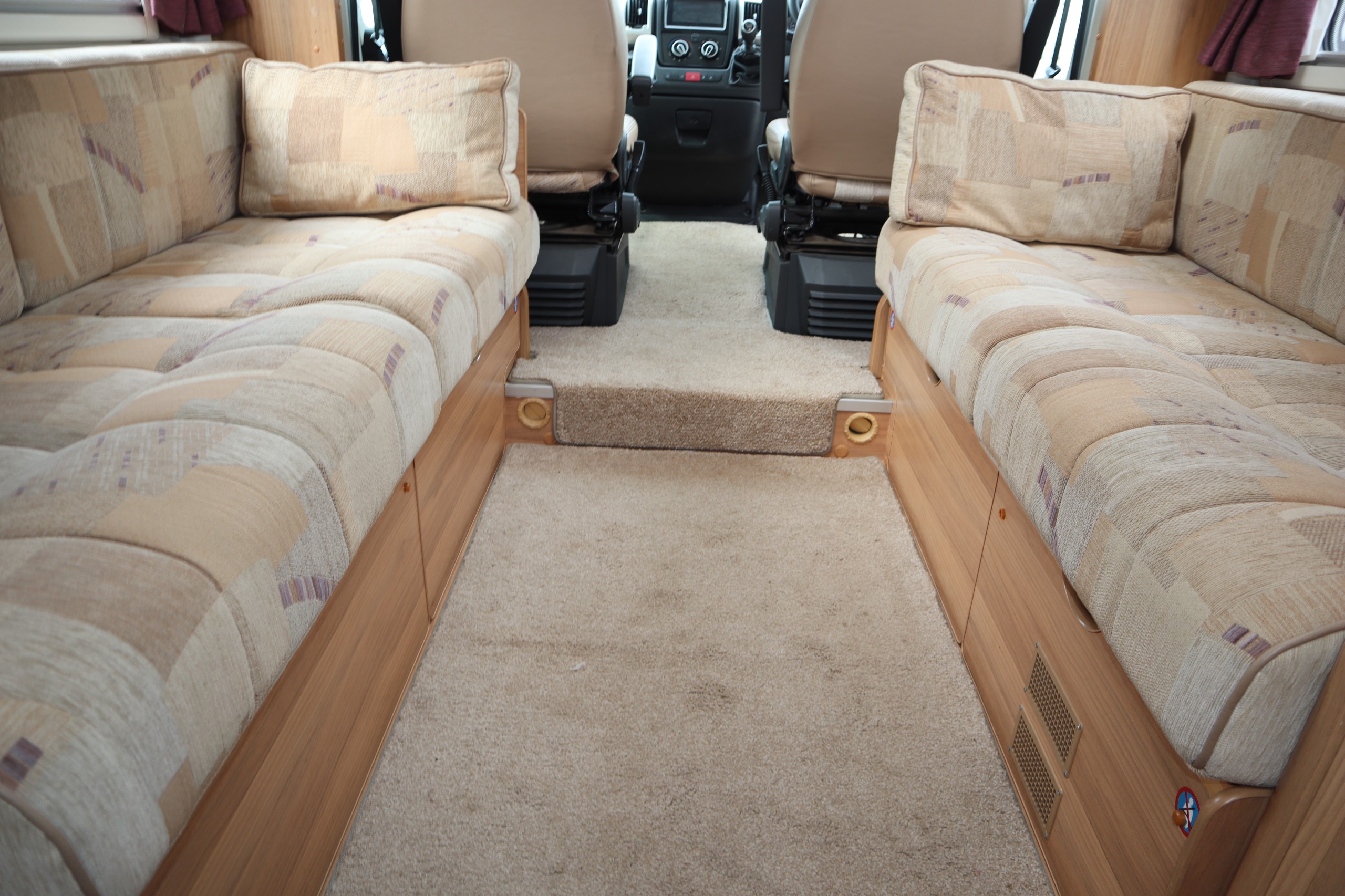 2013 Bailey Approach 620 SE Peugeot Boxer, , 2 Belts, Low Mileage, MOT, 12 Months Warranty, Habitation Service