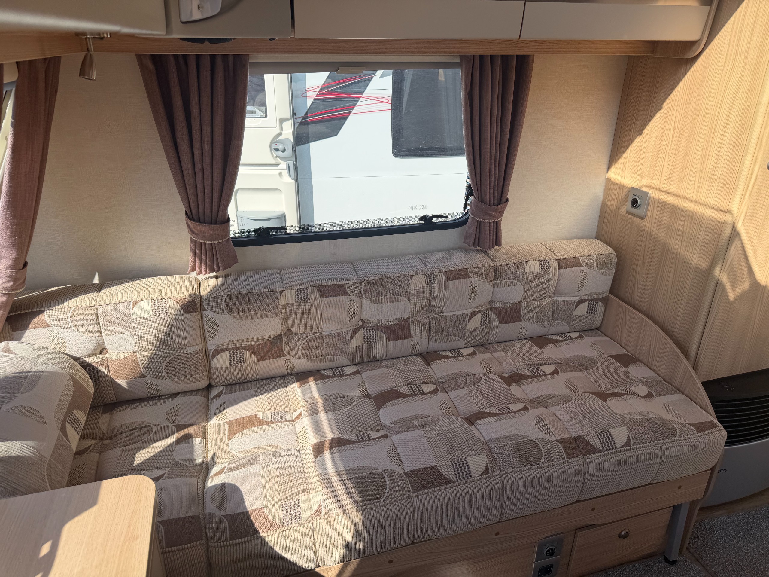 2011 Coachman Festival 380