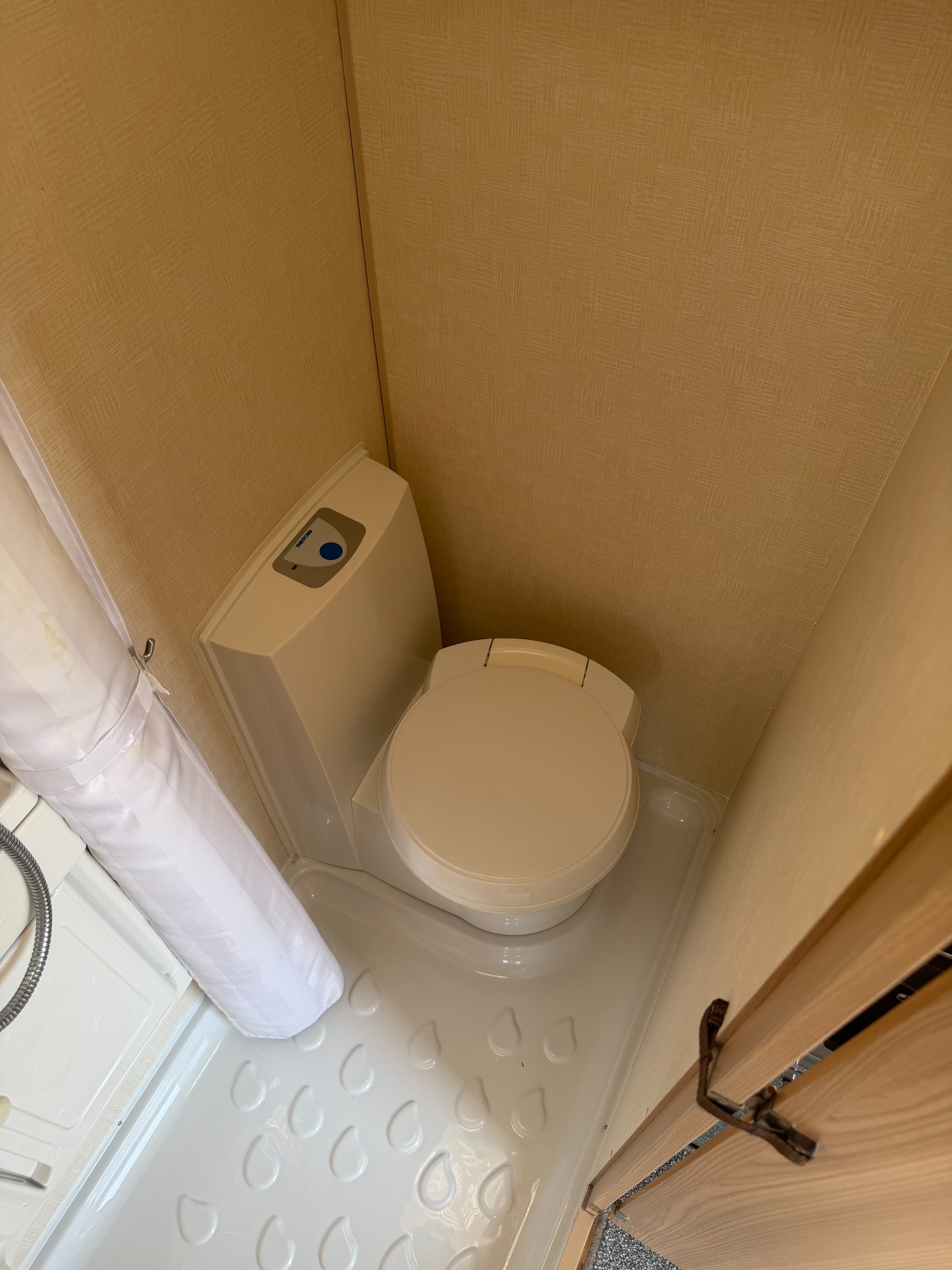 2011 Coachman Festival 380
