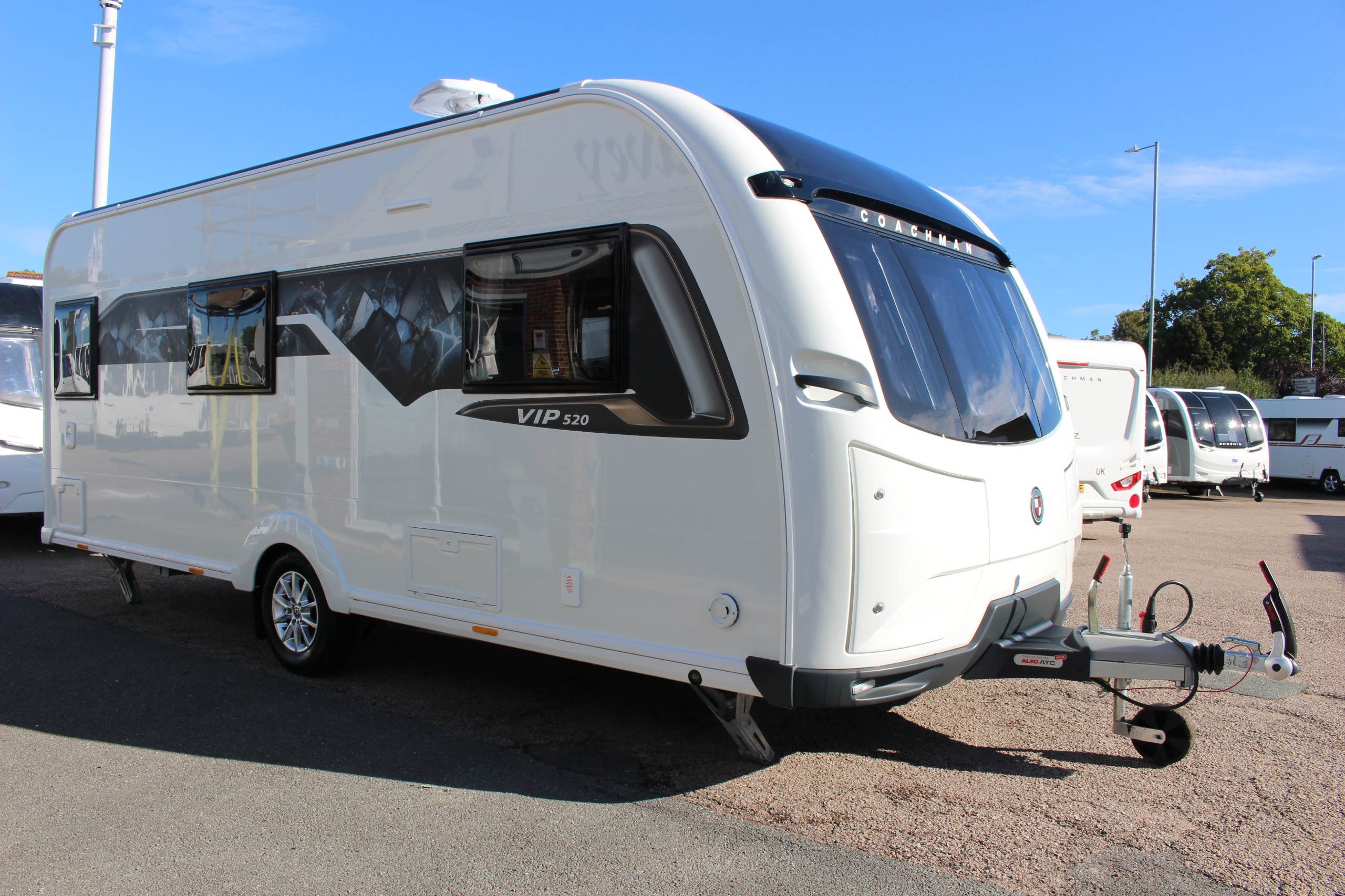 Coachman VIP 520