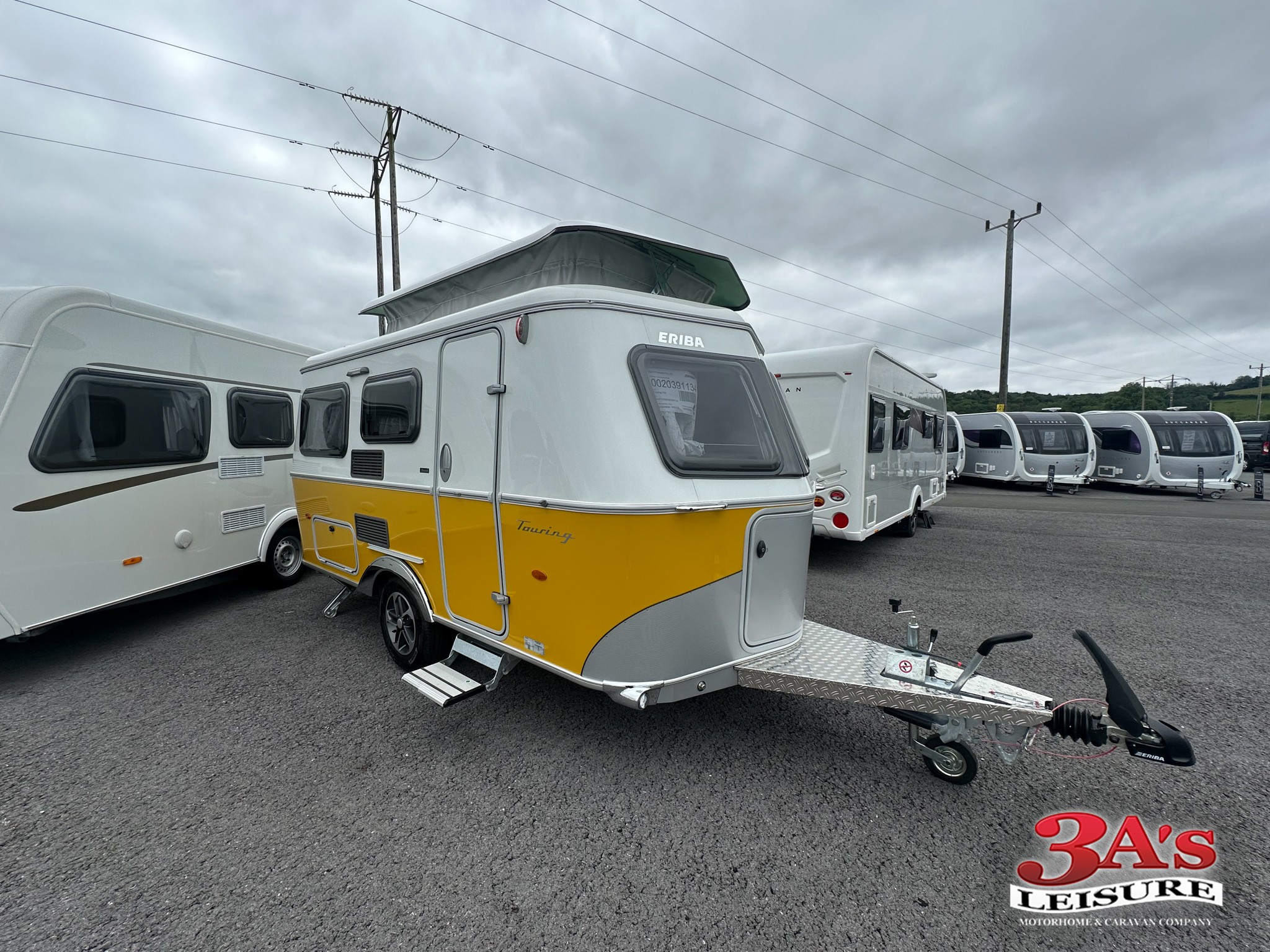 2024 Eriba Touring 430 Nugget Gold Edition