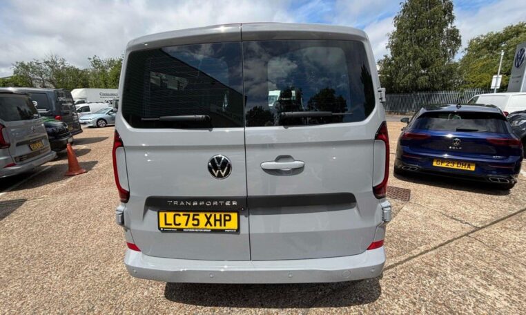 Volkswagen T7 LWB