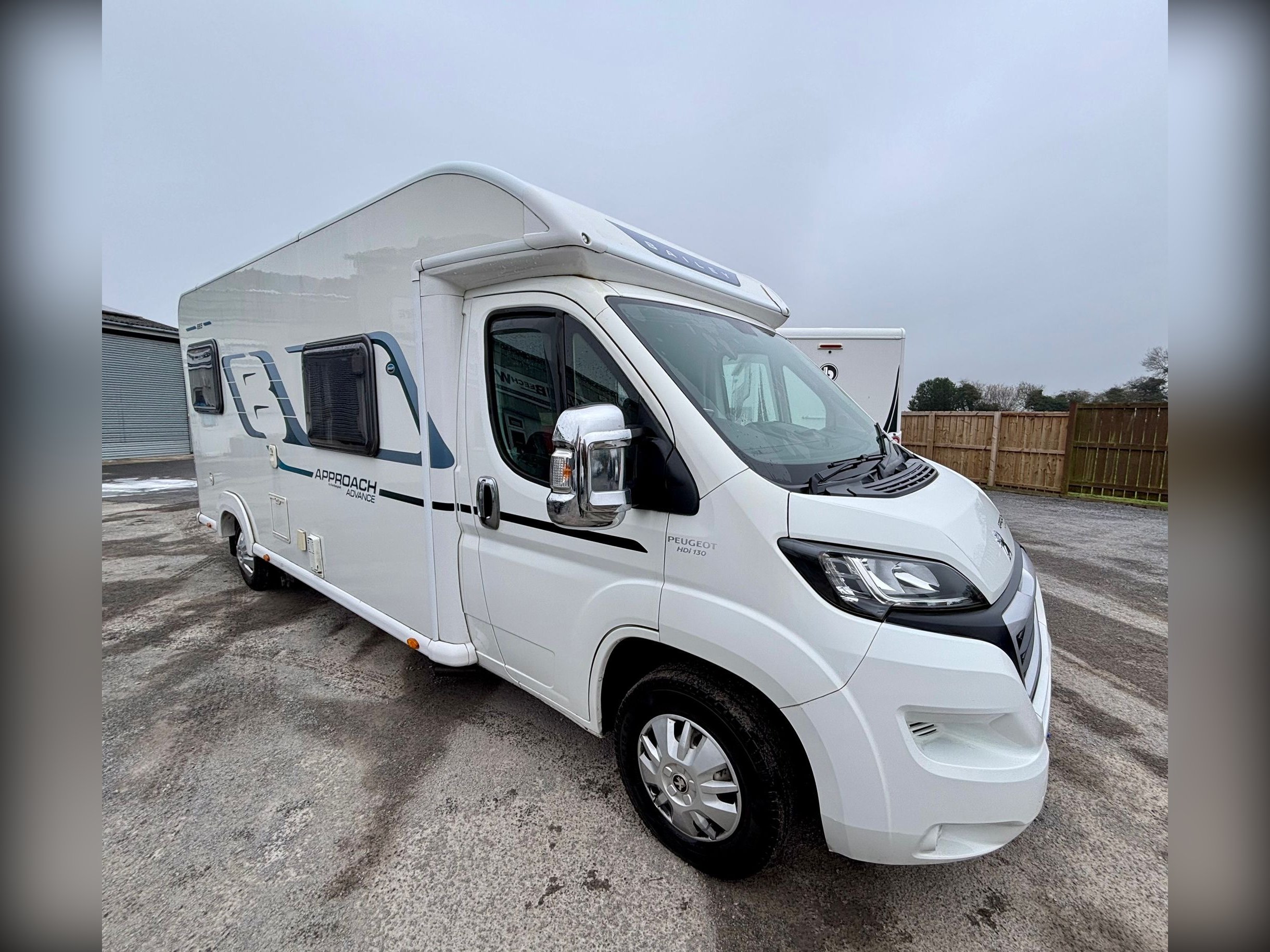 2015 Bailey Approach Advance 665 - Exterior - Front