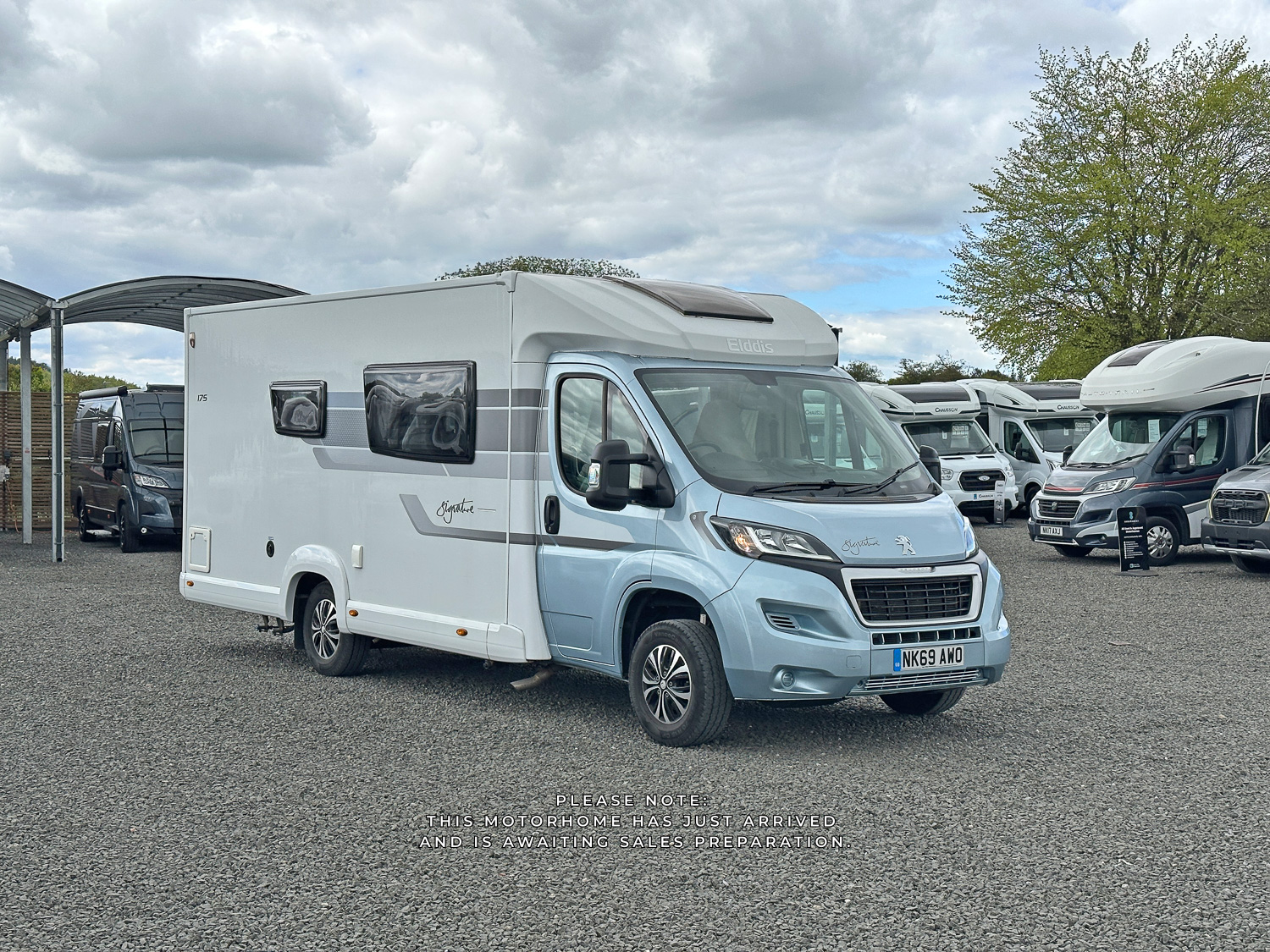 Elddis Signature 175 - Exterior - Front