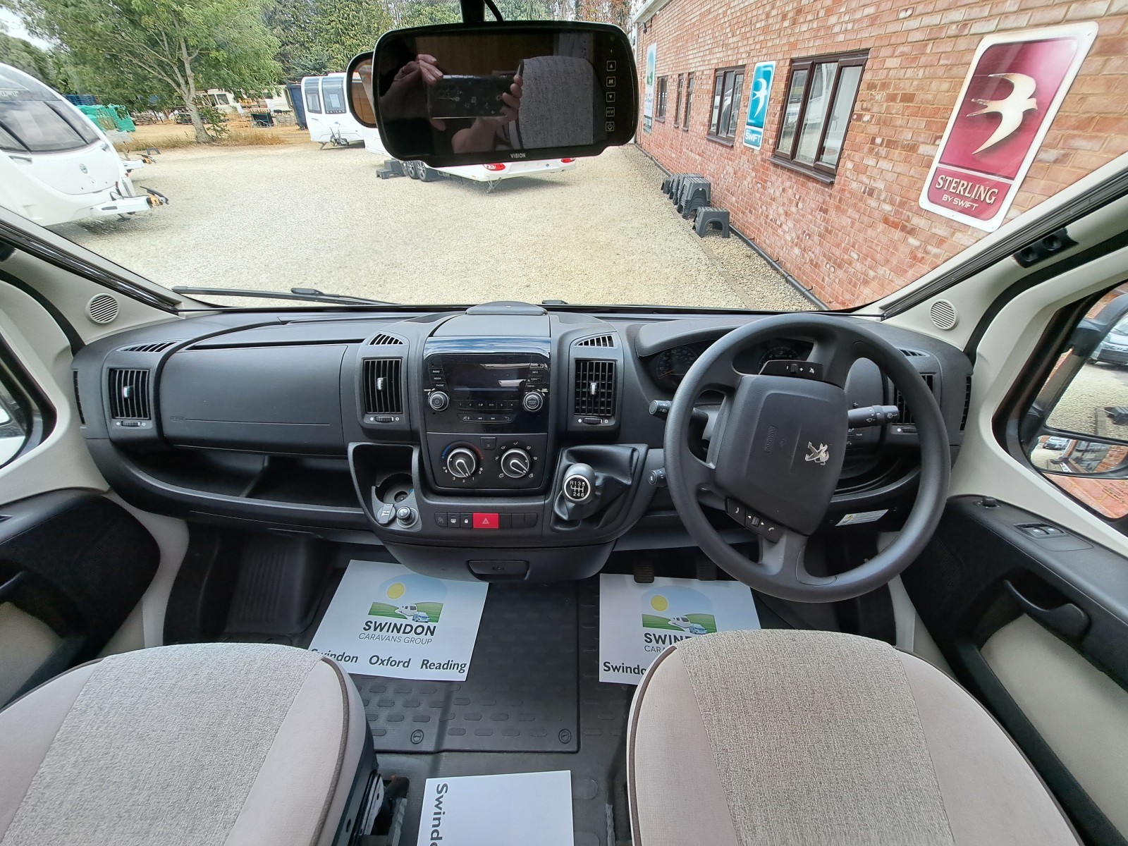 Photo 6