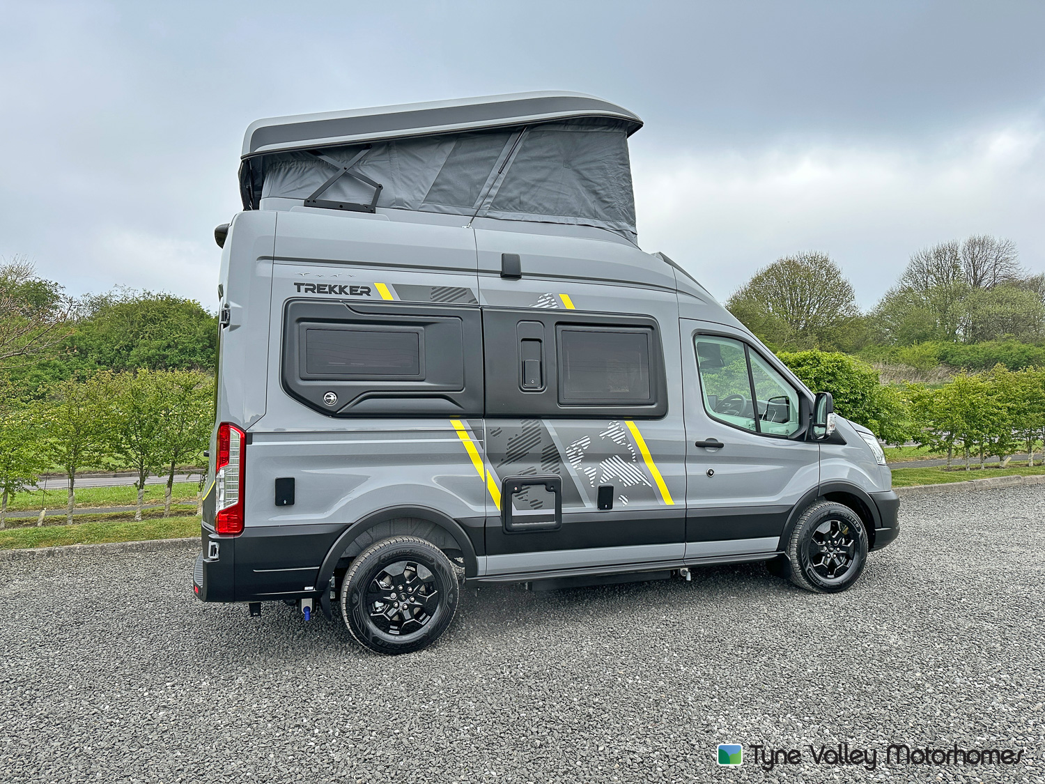 Swift Trekker