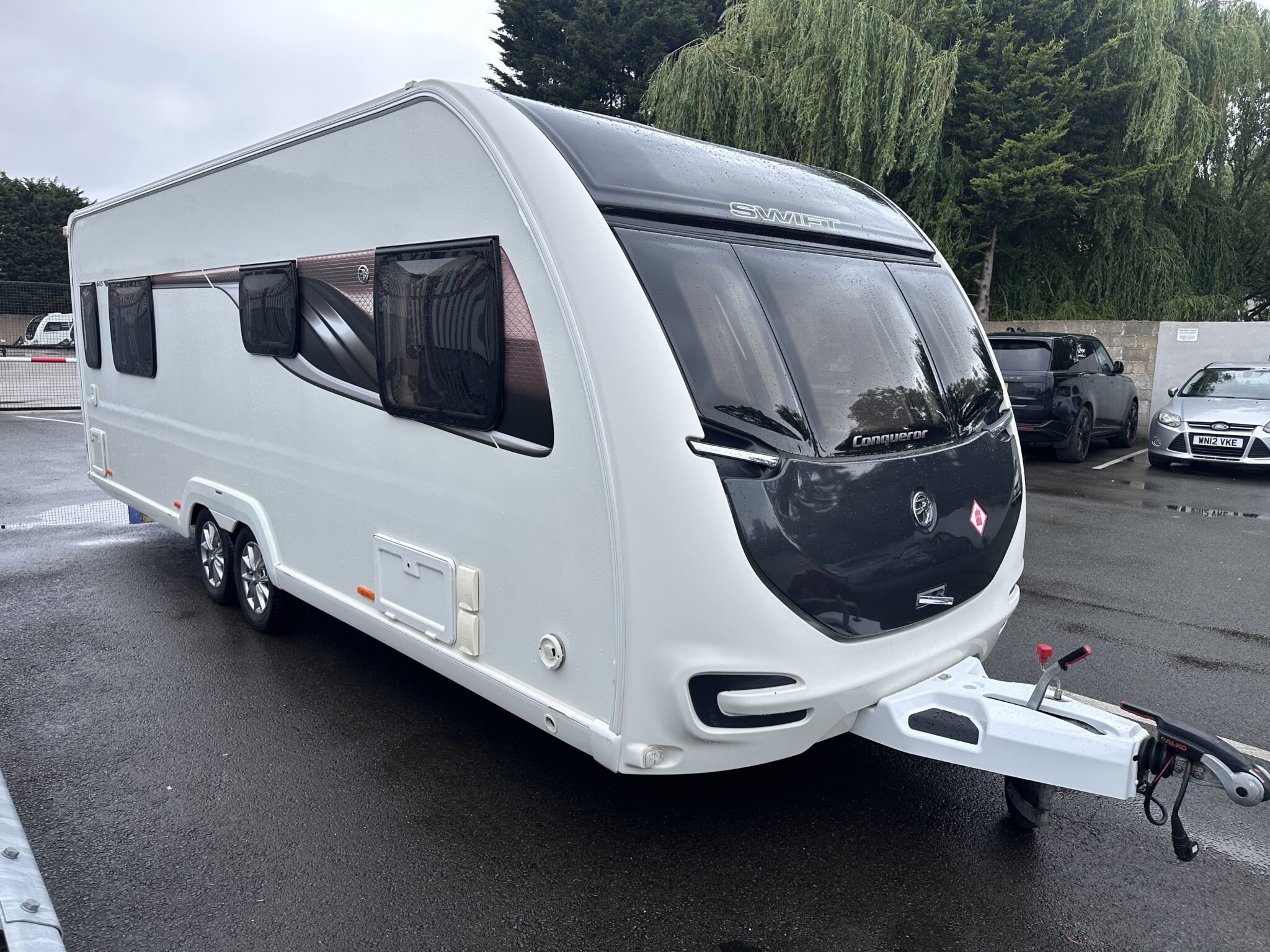 Exterior - Front
