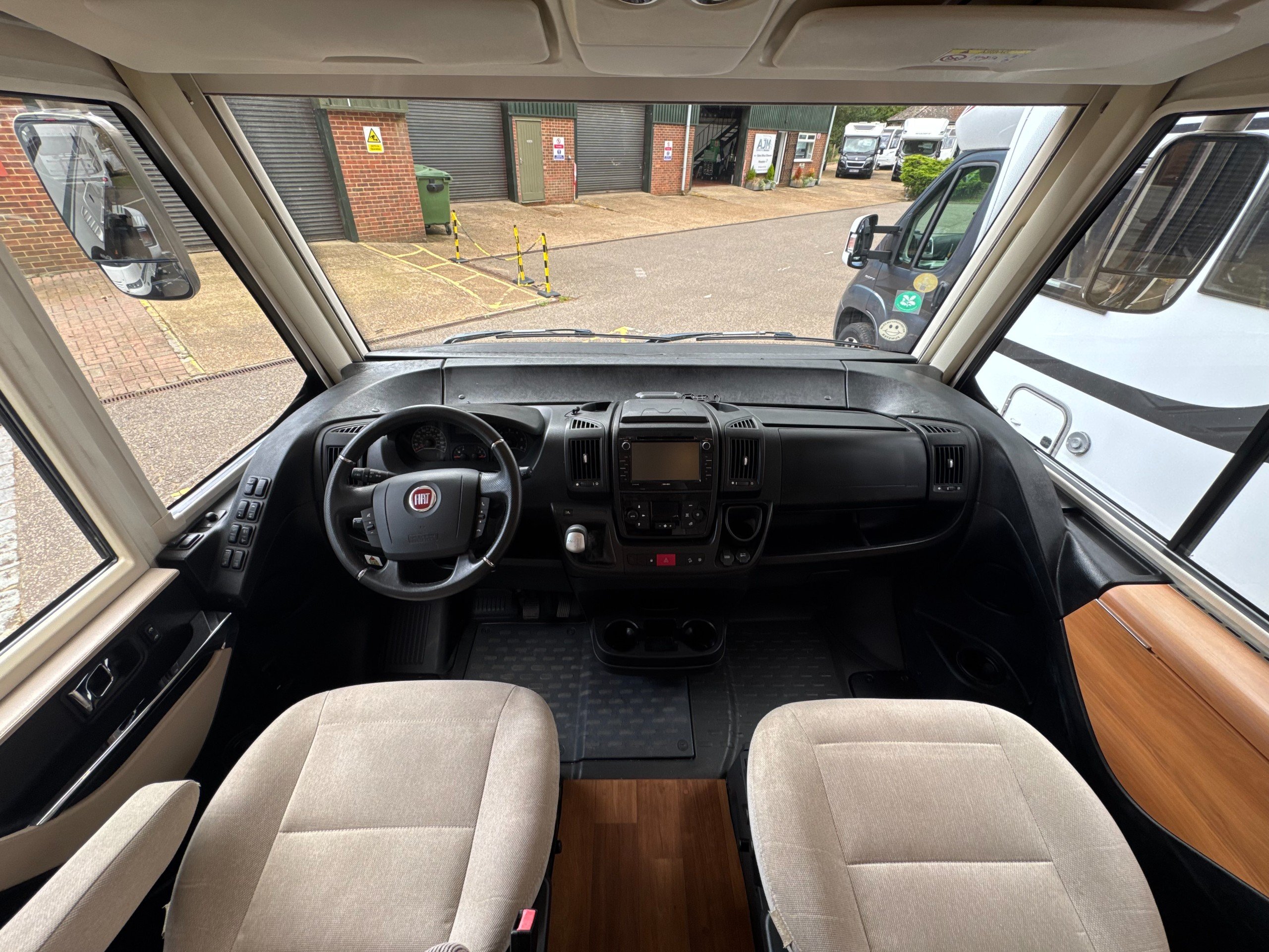 Photo 21