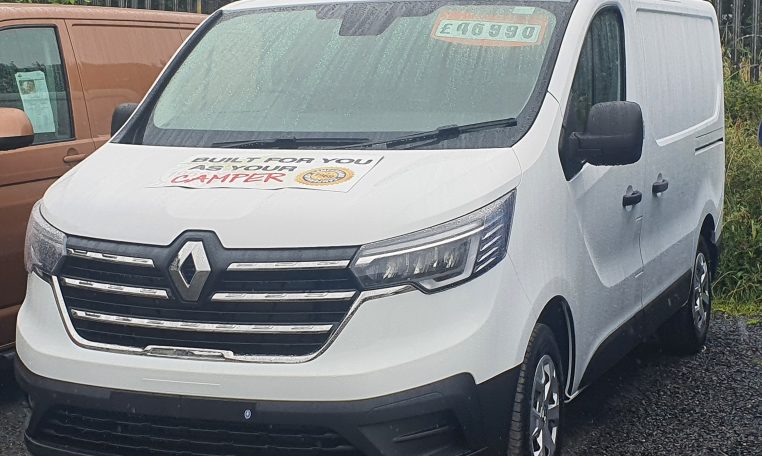 Renault Trafic SWB 2022 Vivante Conversion with Pop Top