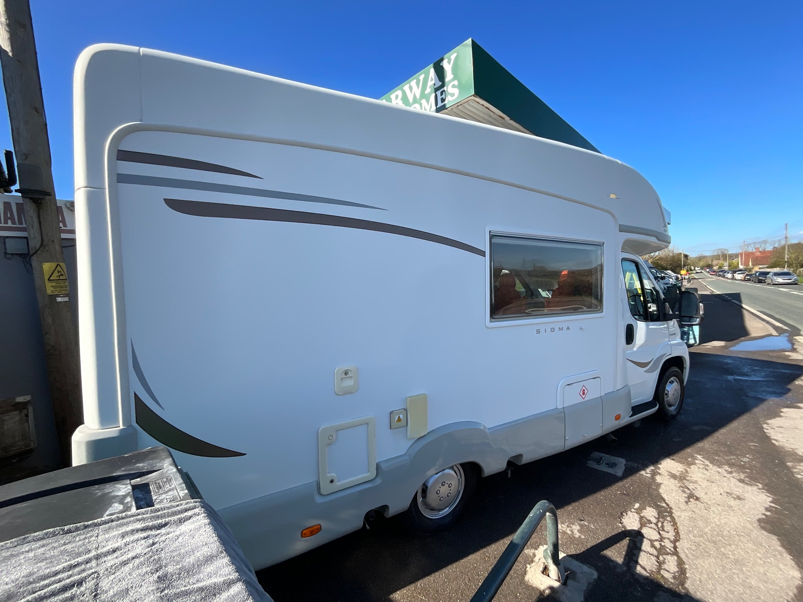 Exterior - Side