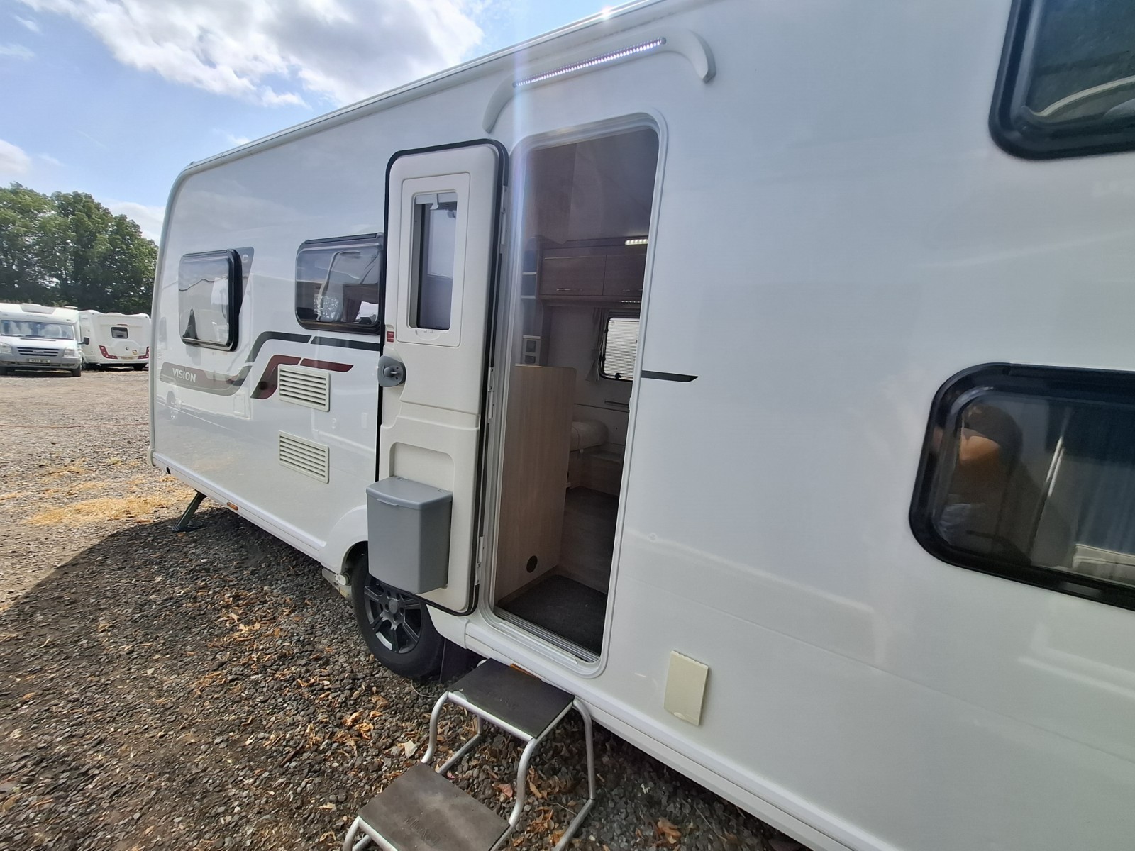 Coachman Vision 580
