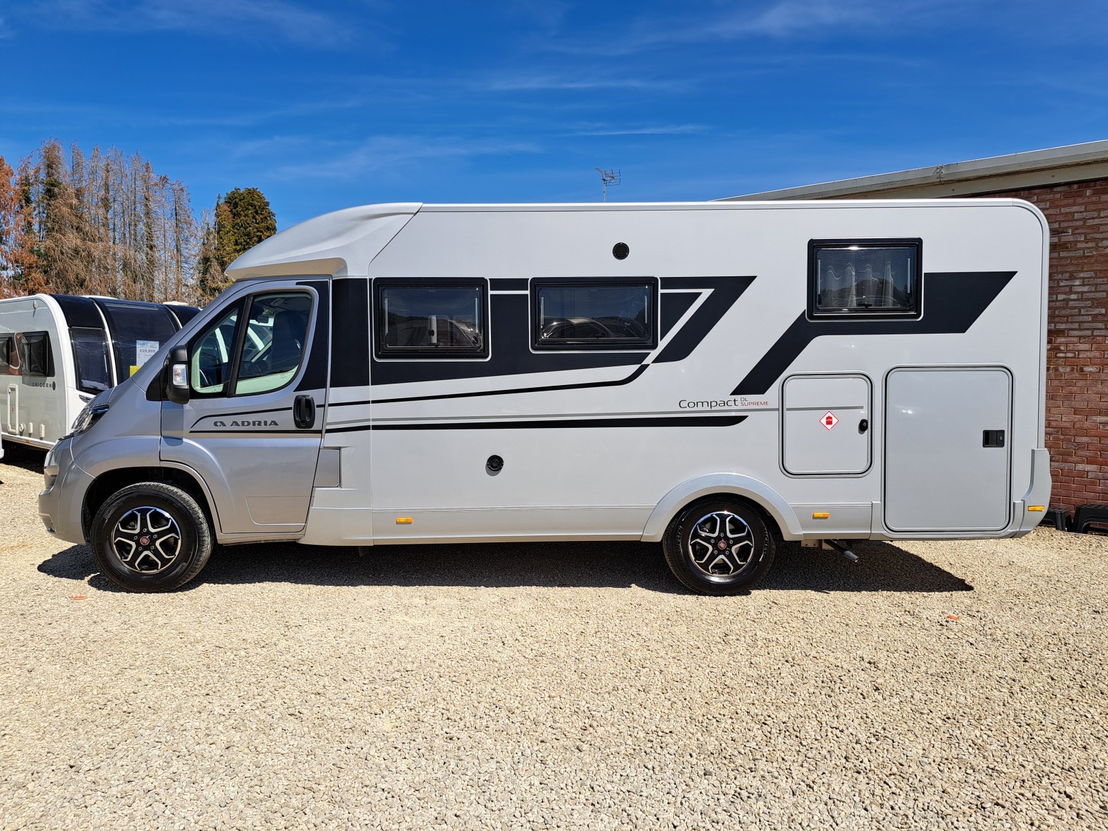 2024 Adria Compact Supreme Dl