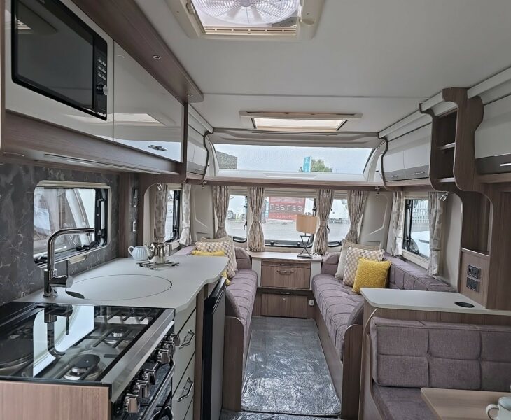 Coachman Vip 520