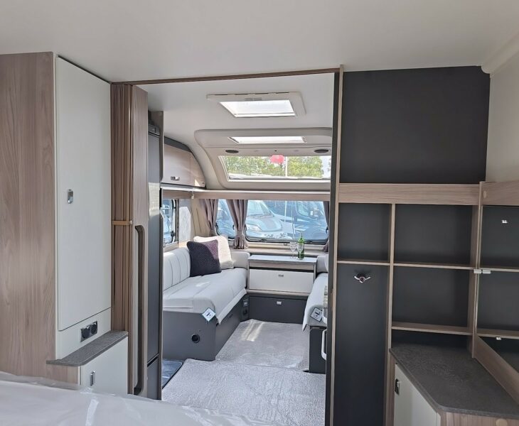 Swift Challenger 580