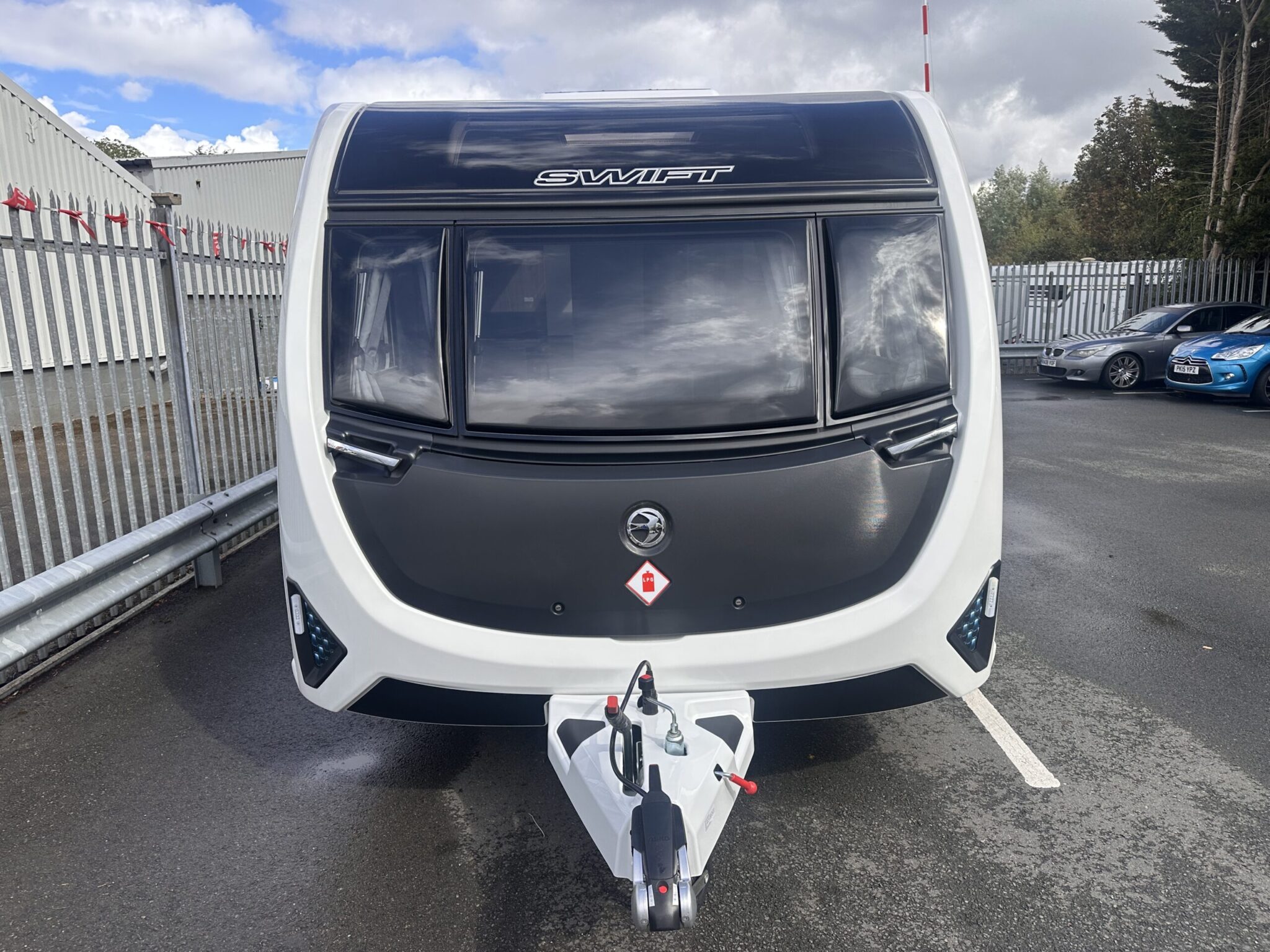 Exterior - Rear