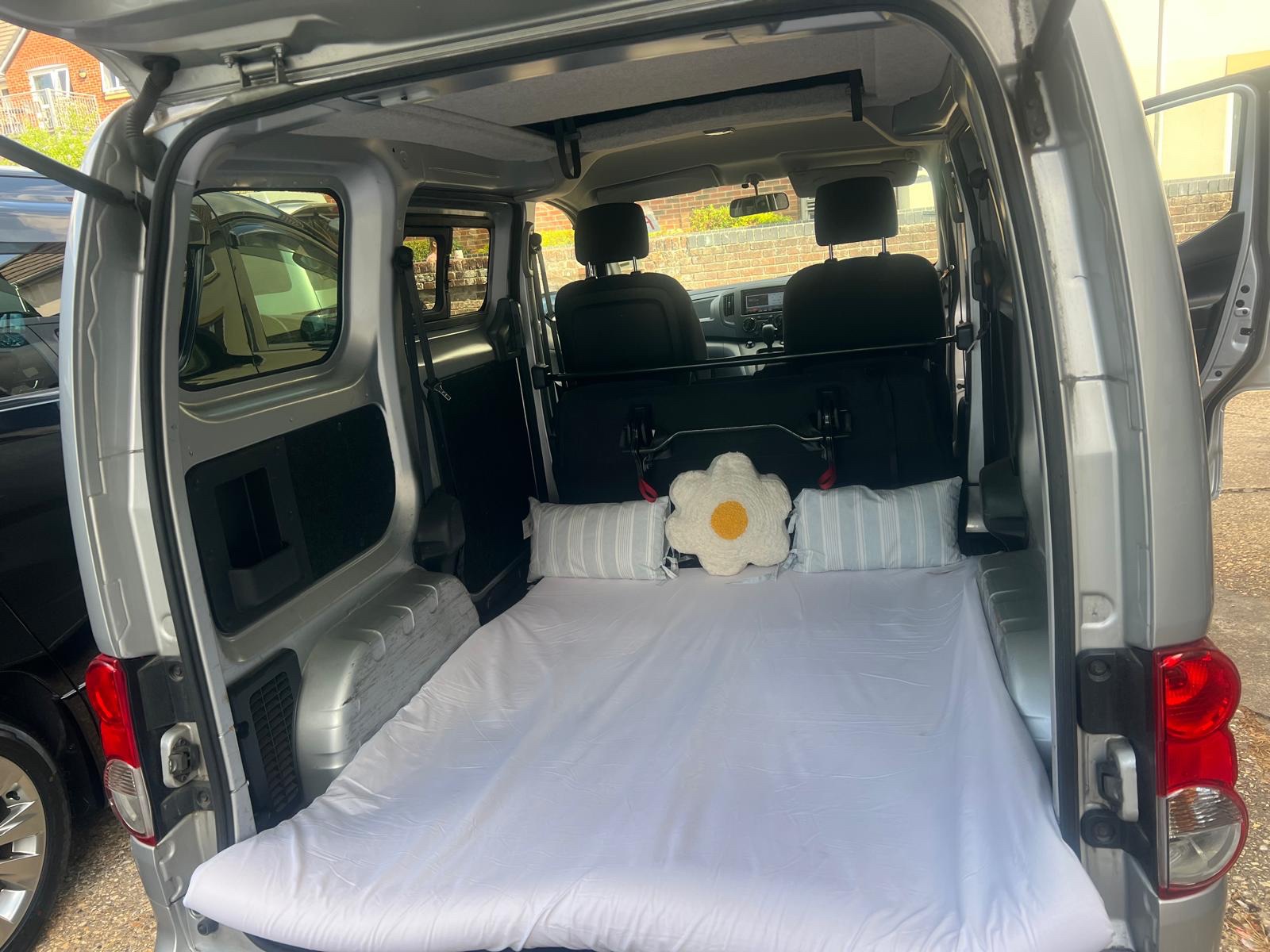 Nissan NV200 1.6 Petrol Automatic 5 Seat Low Miles, Pop top roof with bed boards, IDEAL BASE VEHICLE FOR A CAMPER CONVERSION
