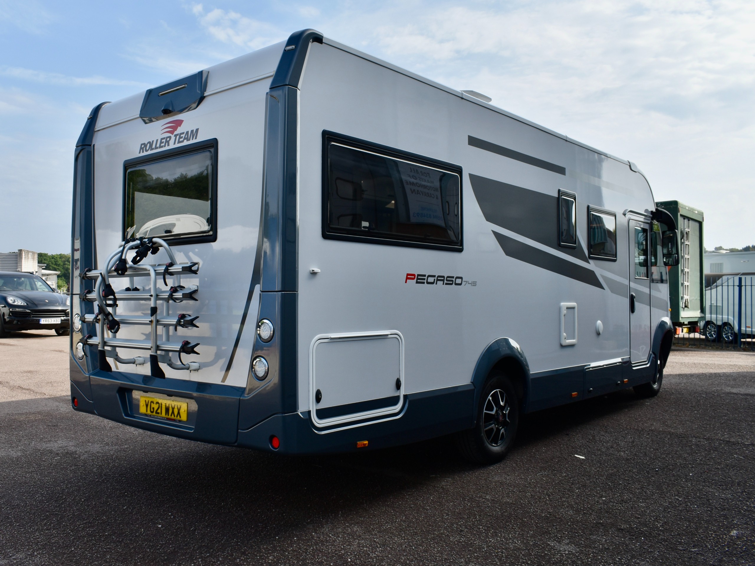 2021 Roller Team Pegaso 745 9 Speed Automatic