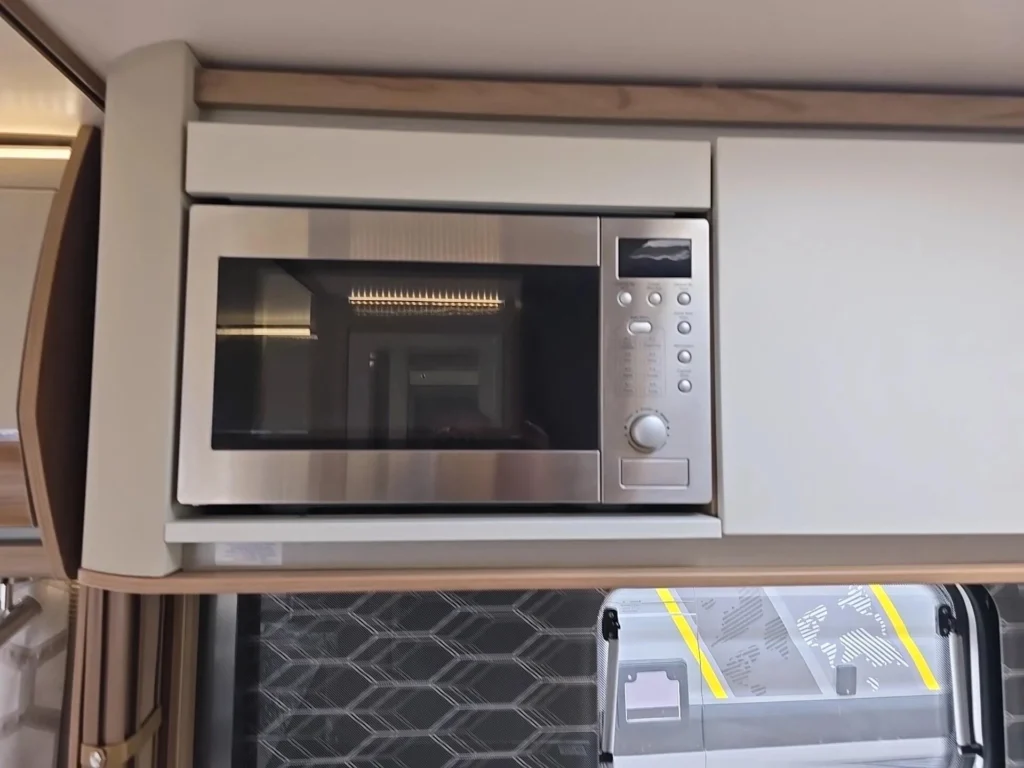 2000 Bailey Used 2016 Bolero 744 Pr Motorhome