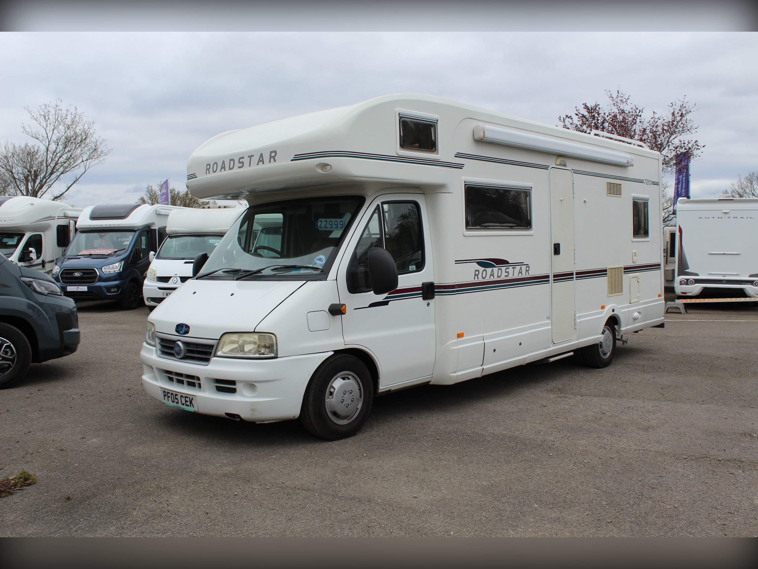 Lunar Roadstar 720