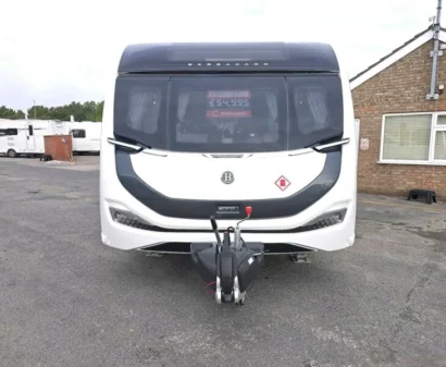 Exterior - Front