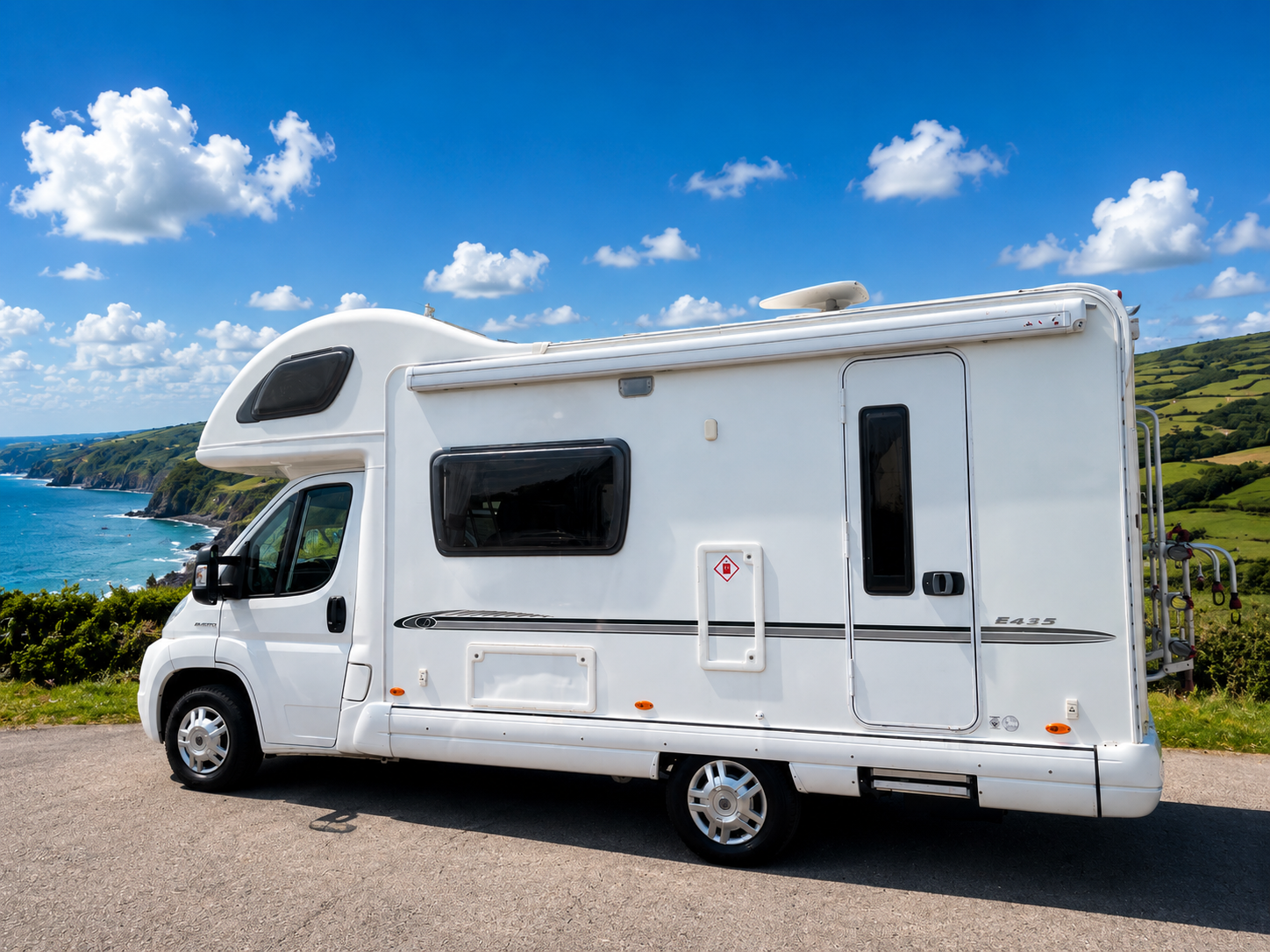 2008 Elddis Autoquest 180 . 6 belts. Can be driven on normal car licence