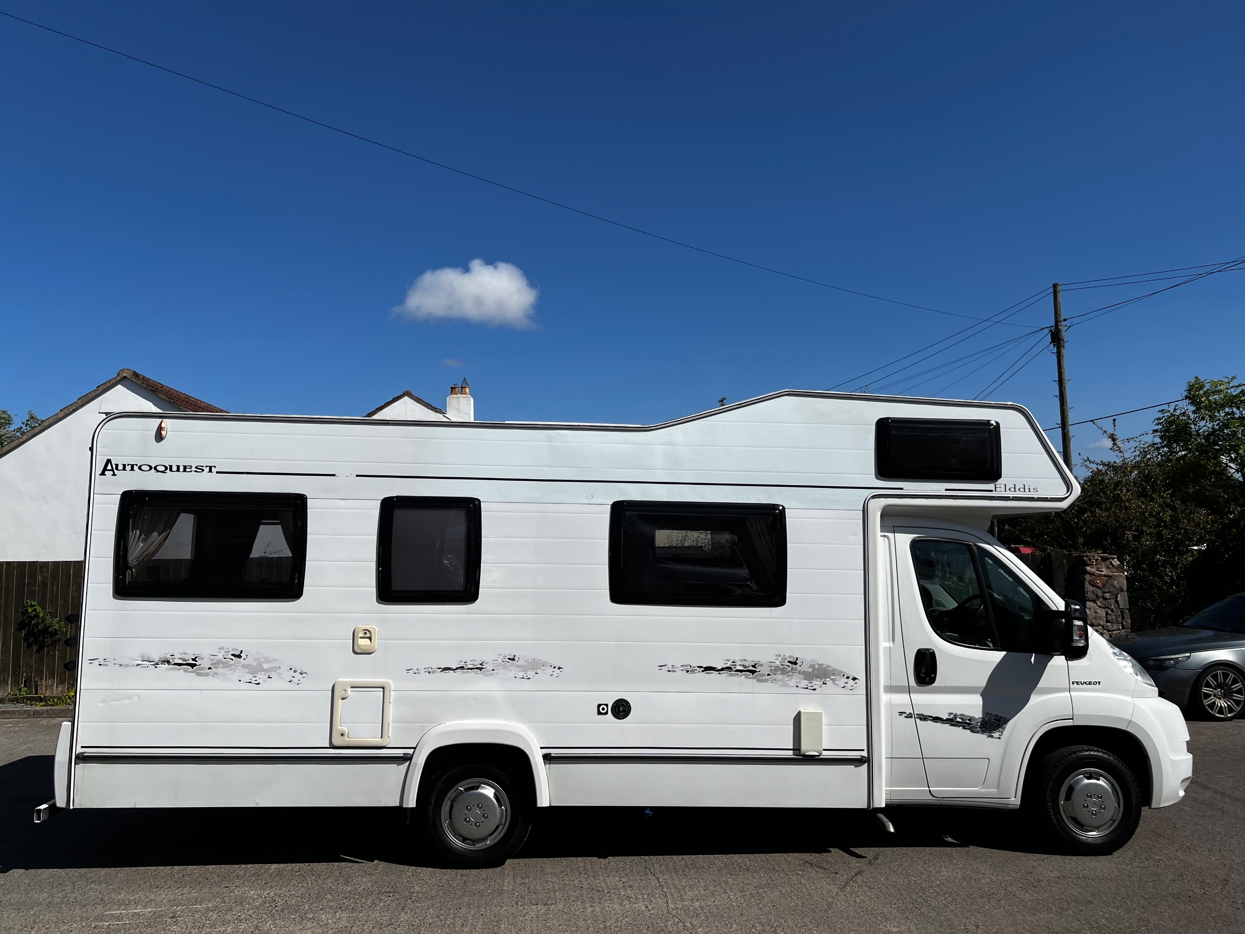 Elddis Autoquest 180 6 berth.  6 belts. Can be driven on normal car licence