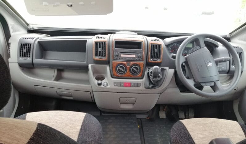 Photo 6