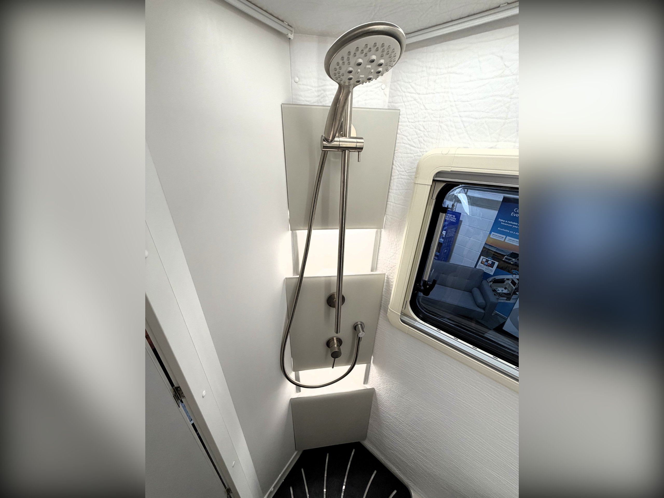 Wingamm Oasi 540.1 2026 New 4 Berth Monocoque Automatic