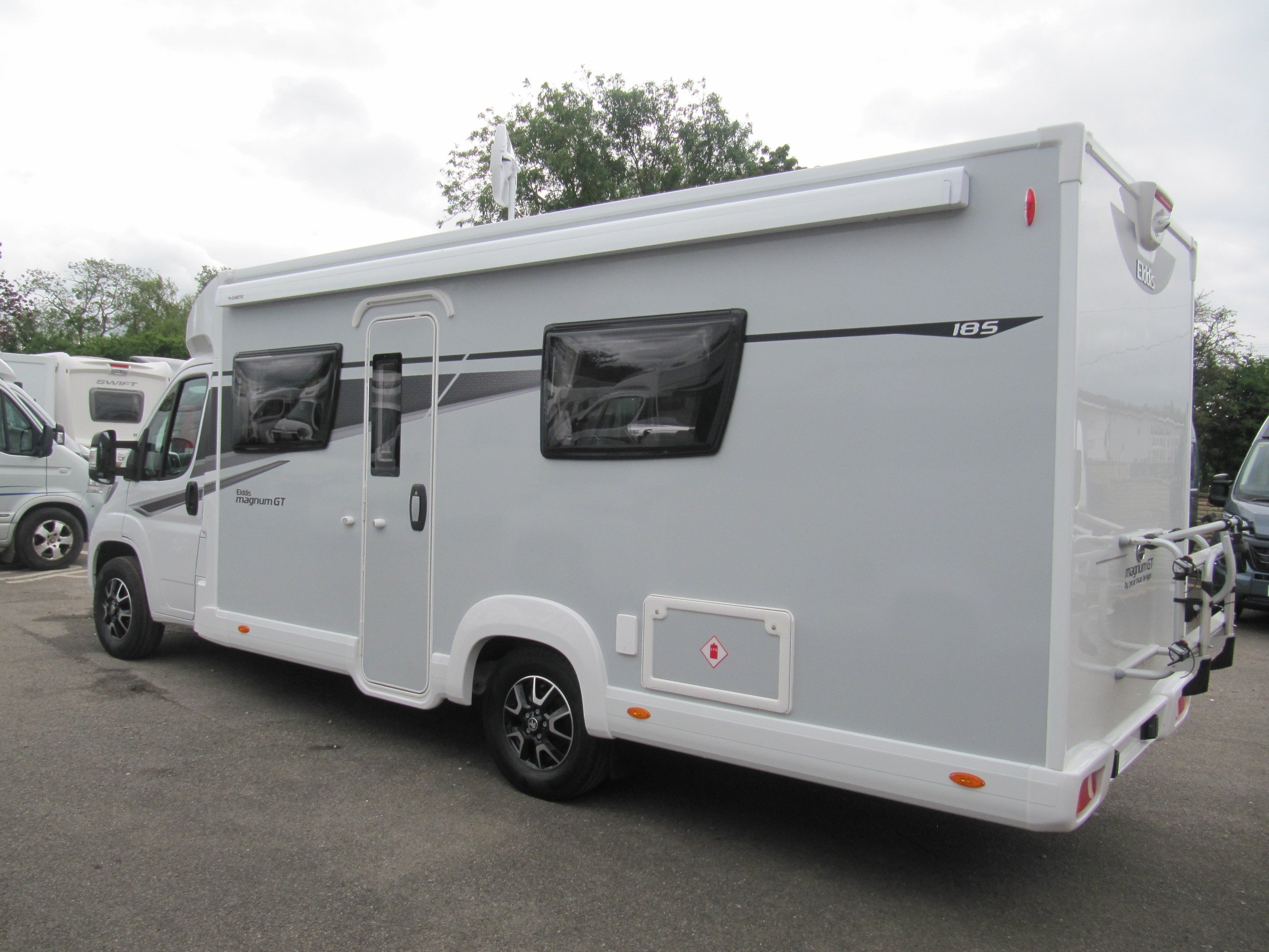 Exterior - Rear