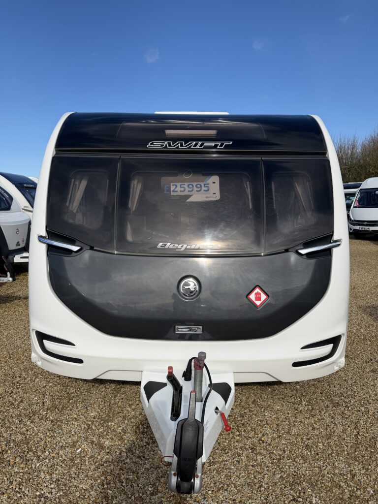Swift Elegance 835