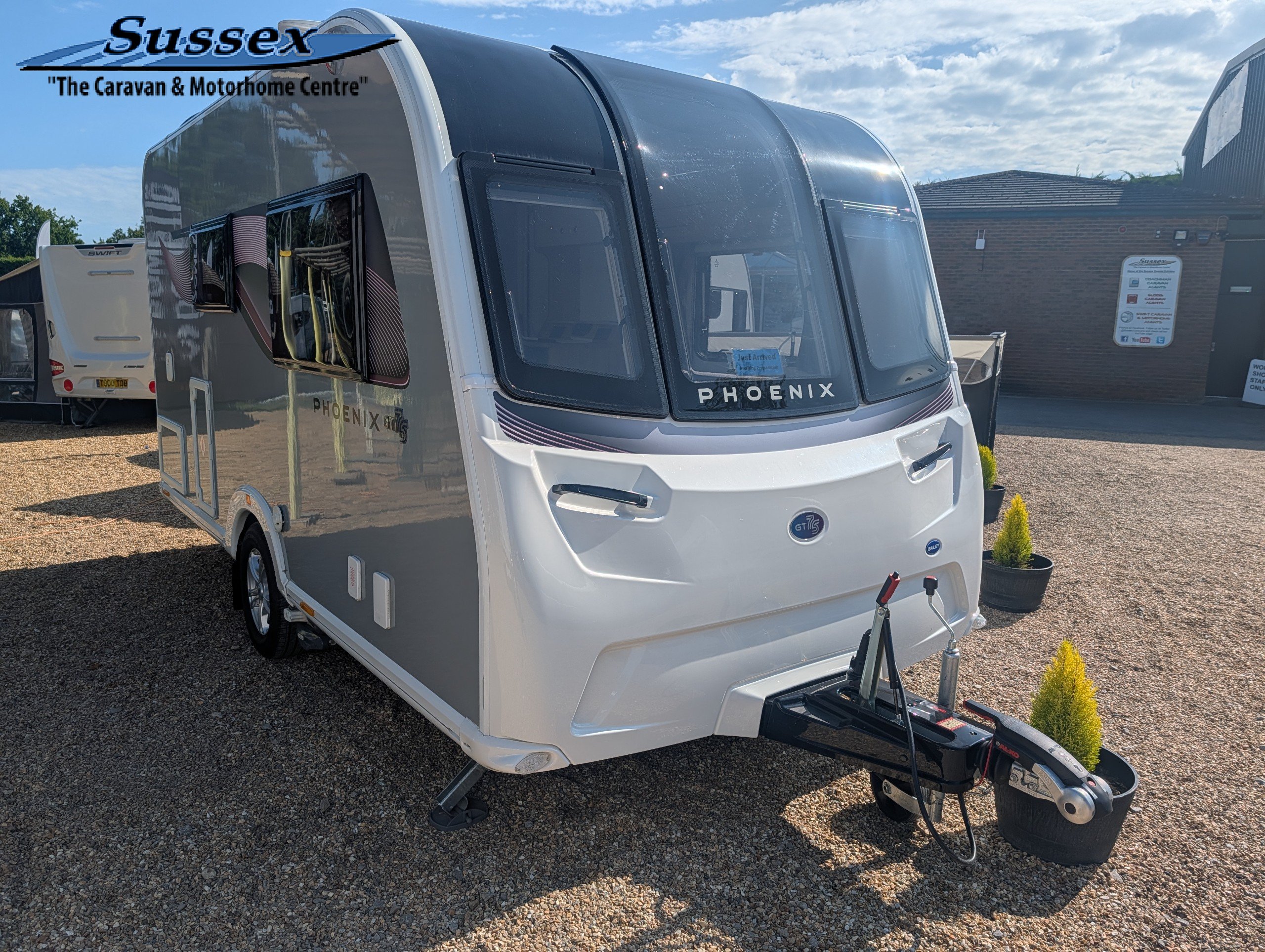 2025 Bailey Phoenix GT75 420