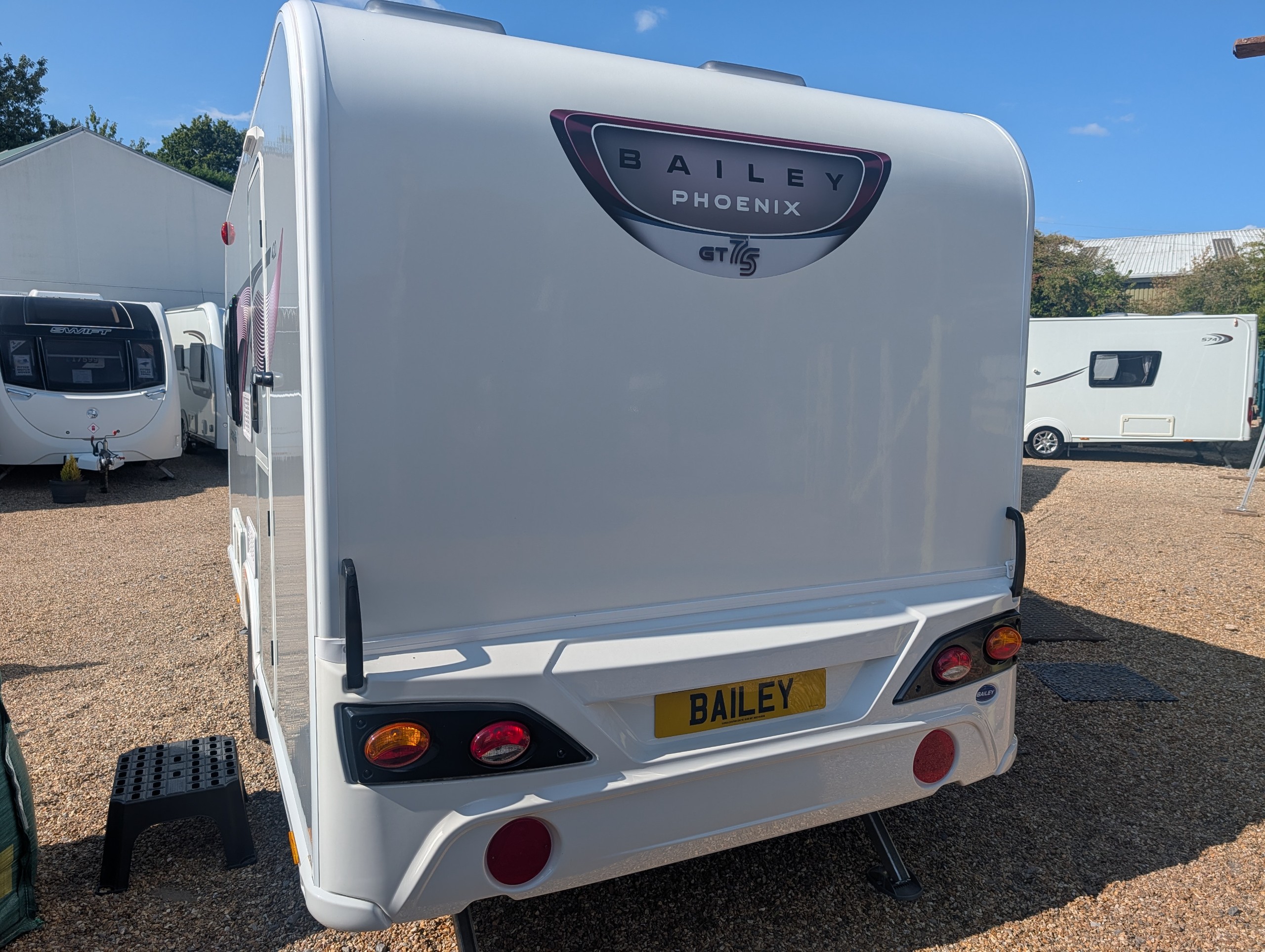 2025 Bailey Phoenix GT75 420