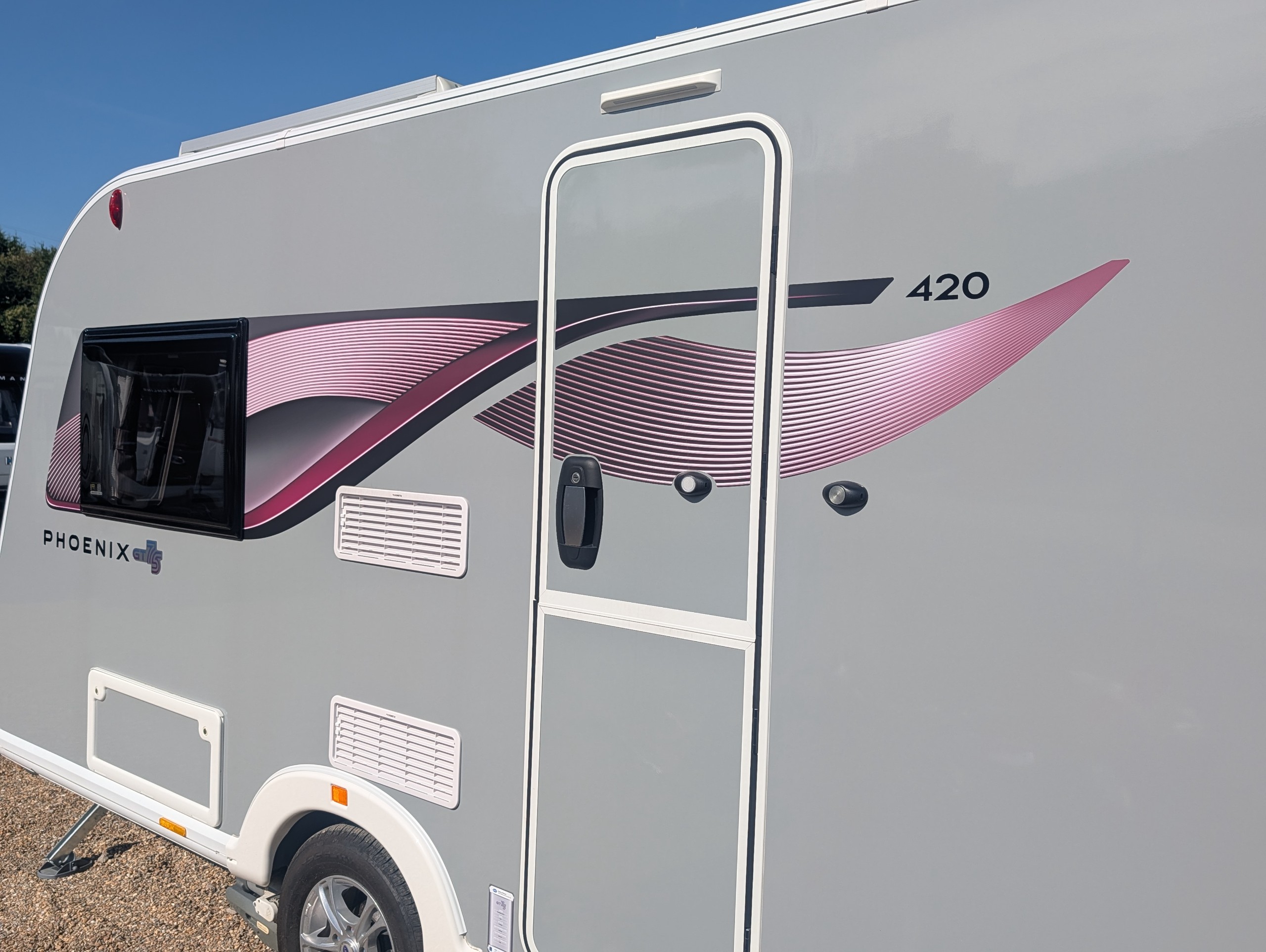 2025 Bailey Phoenix GT75 420