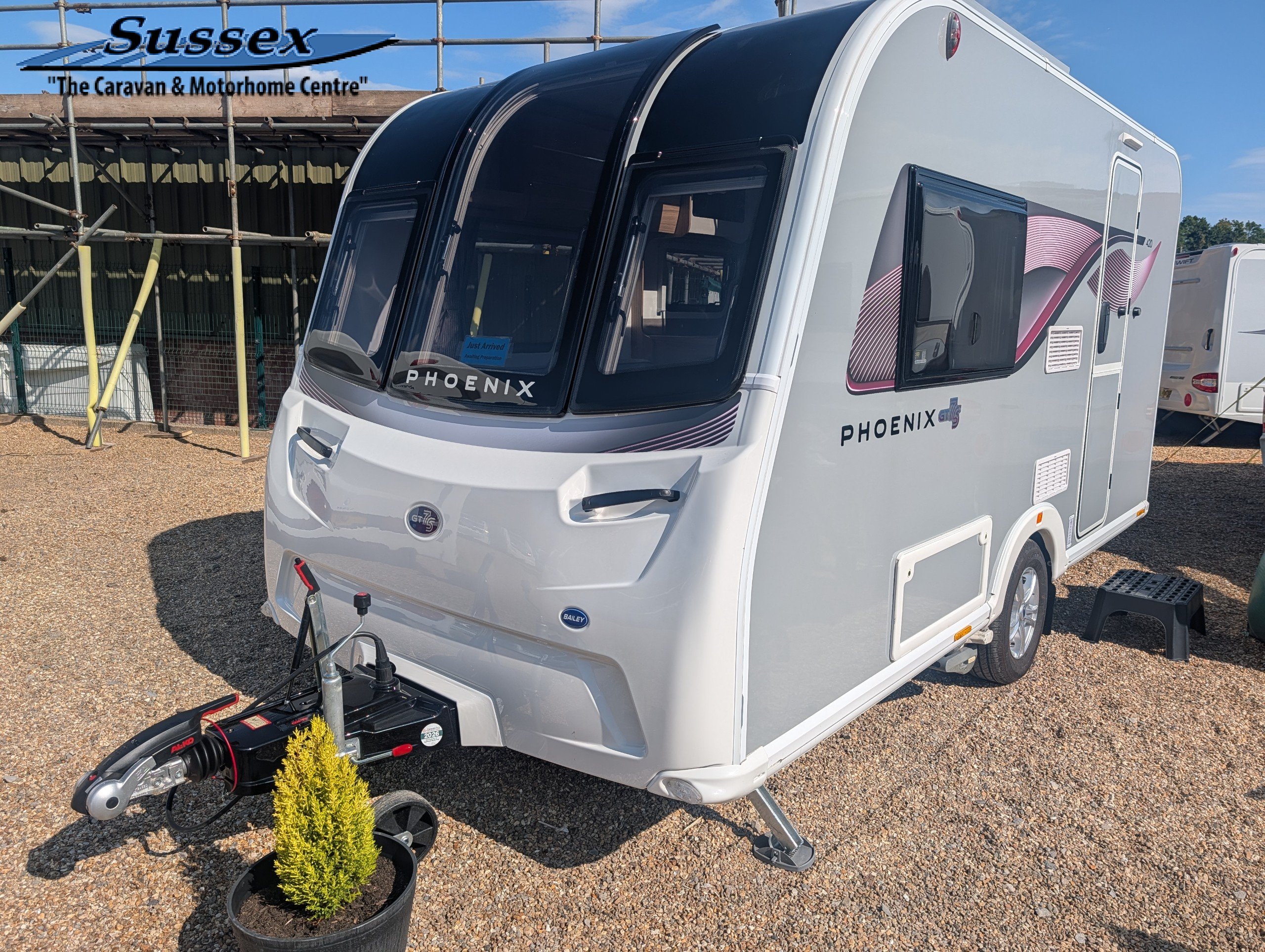 2025 Bailey Phoenix GT75 420