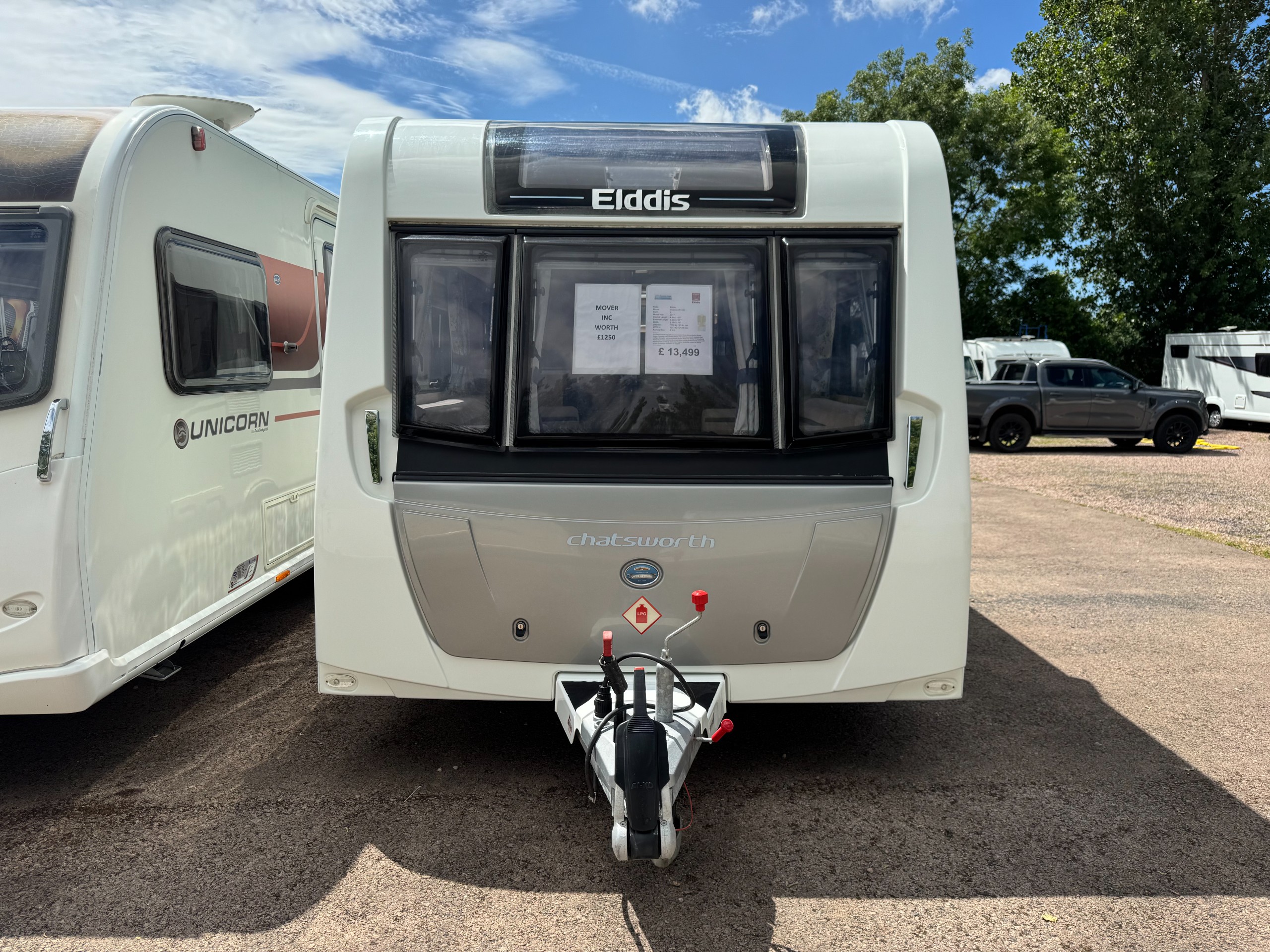 2017 Elddis Chatsworth 482