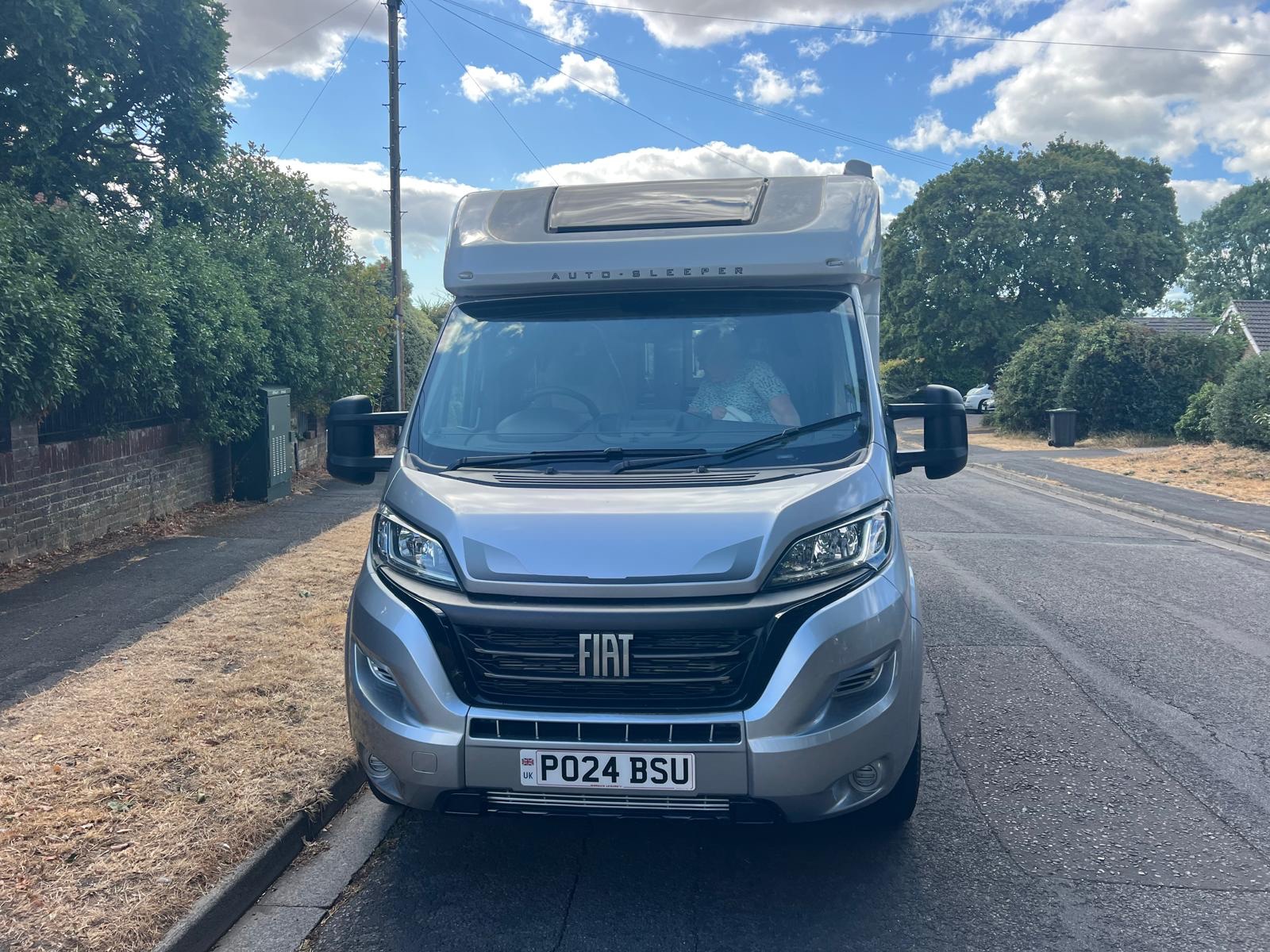 2024 Auto-Sleepers Nuevo AUTOSLEEPER, VERY LOW MILES, AUTOMATIC, 2.2 DIESEL, BATHROOM WITH SHOWER & TOILET