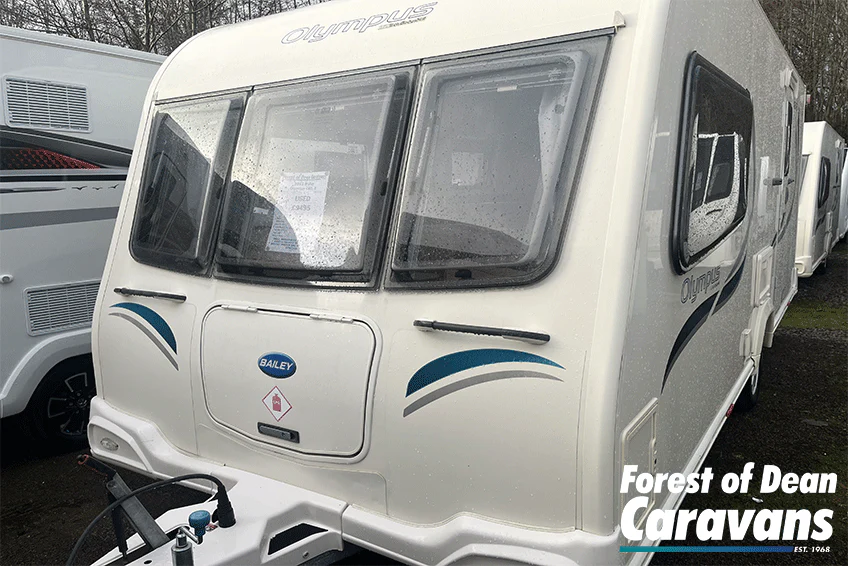 Bailey Olympus 460/2 (2011) Lightweight 2-Berth with End-Washroom - Exterior - Front
