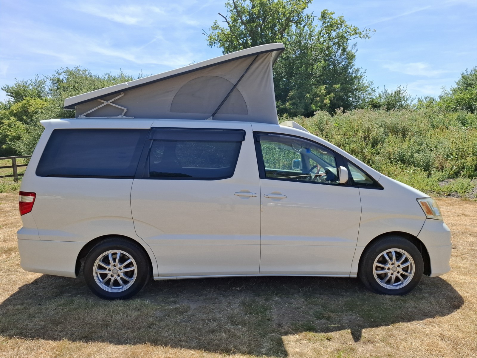 2021 Toyota Alphard