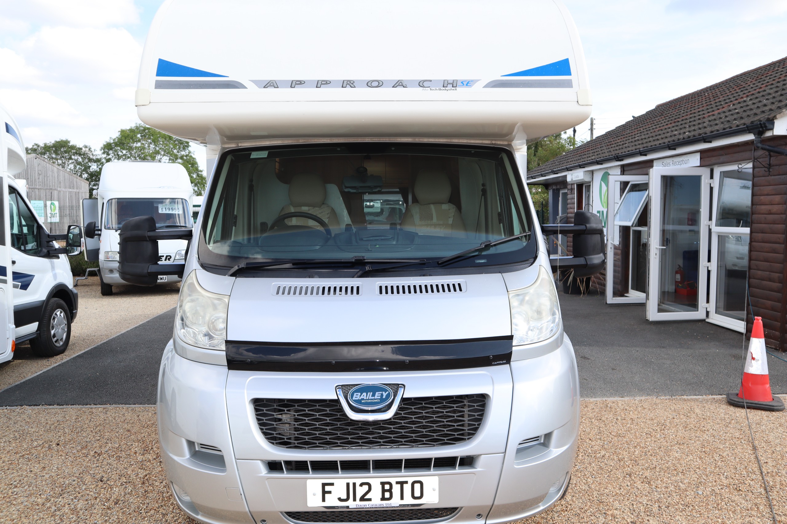 2012 Bailey Approach 760 SE Peugeot Boxer, , 6 Belts, MOT, 12 Months Warranty, Habitation Service