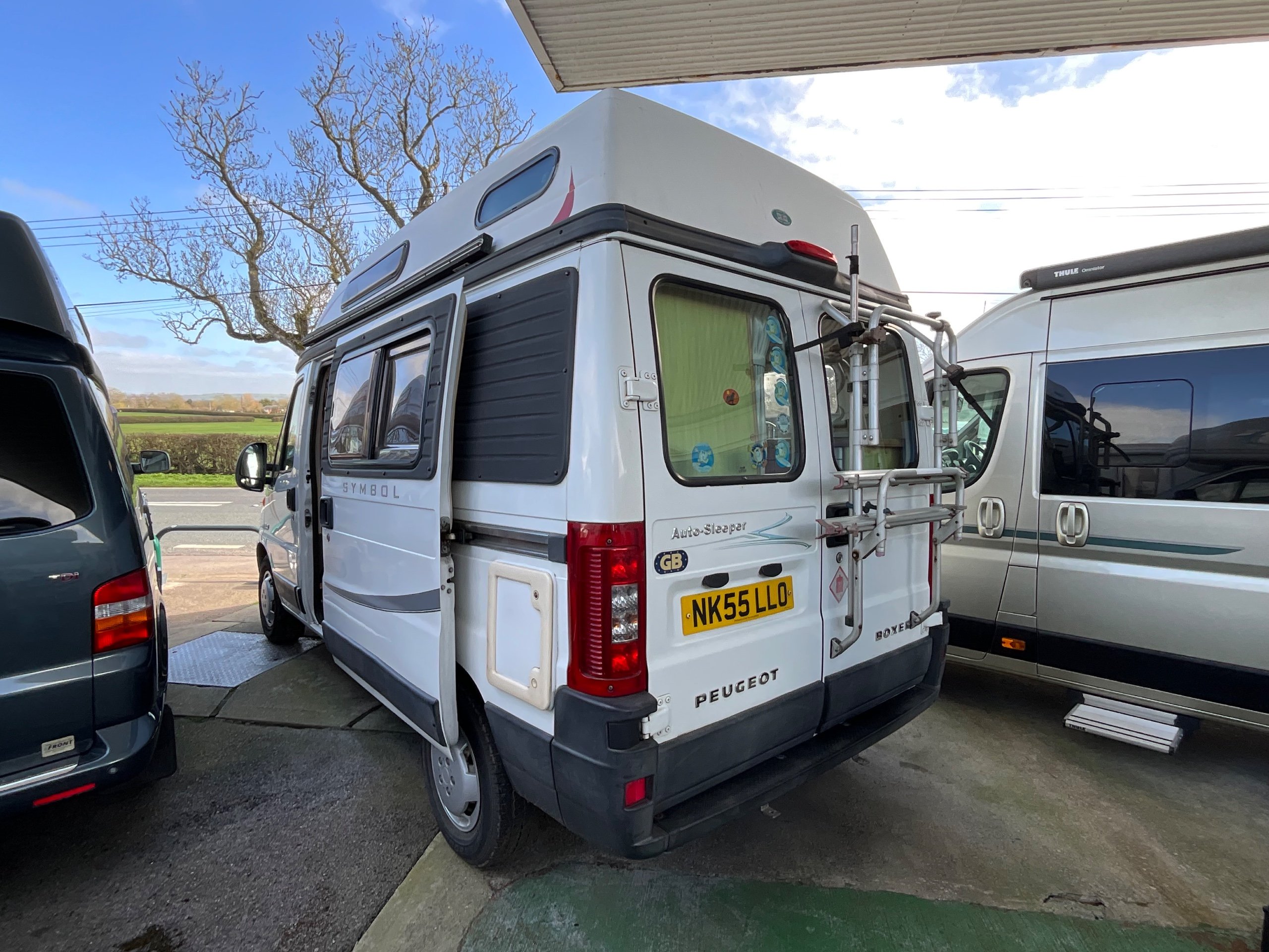 Exterior - Rear
