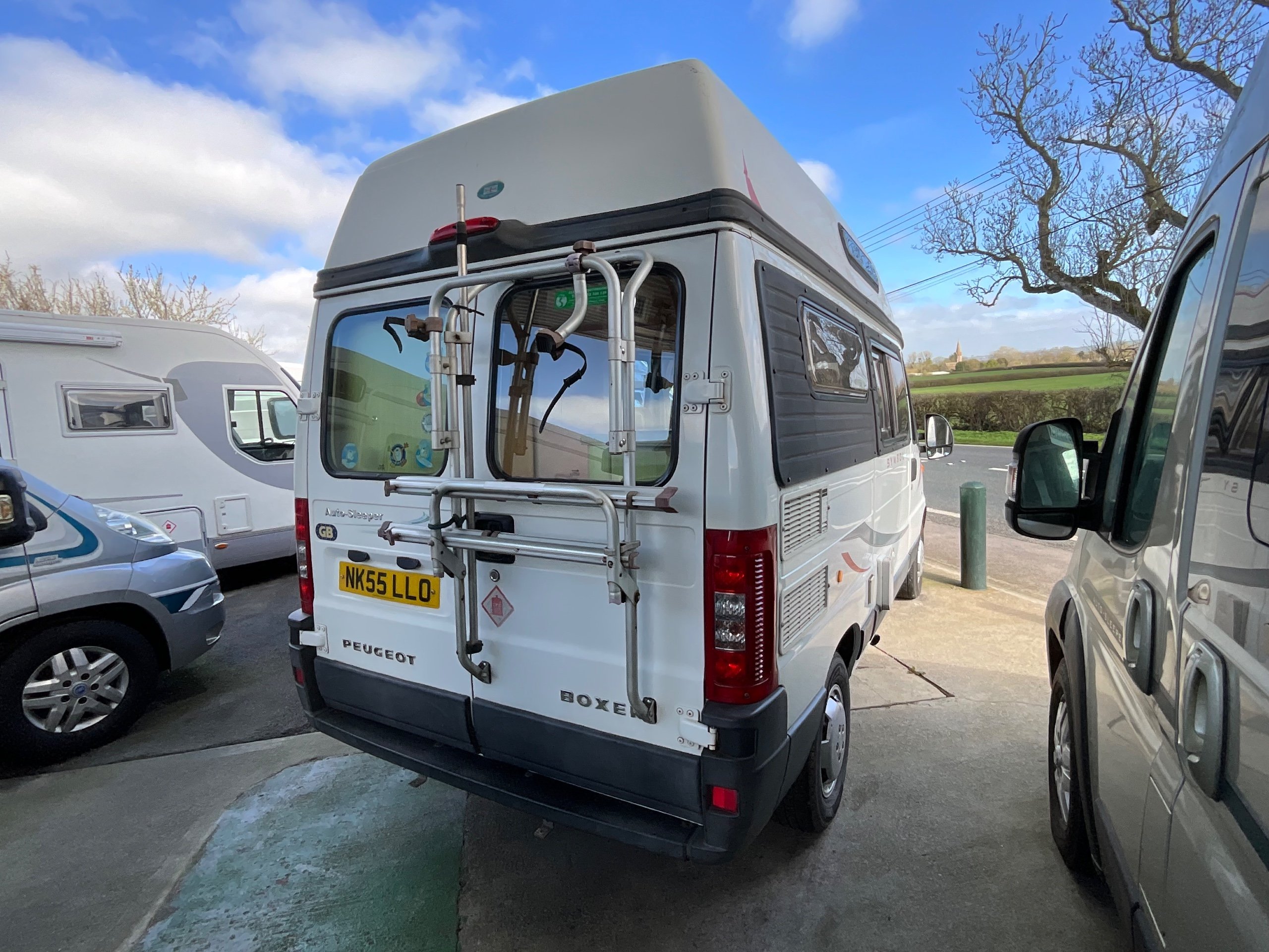 Exterior - Rear