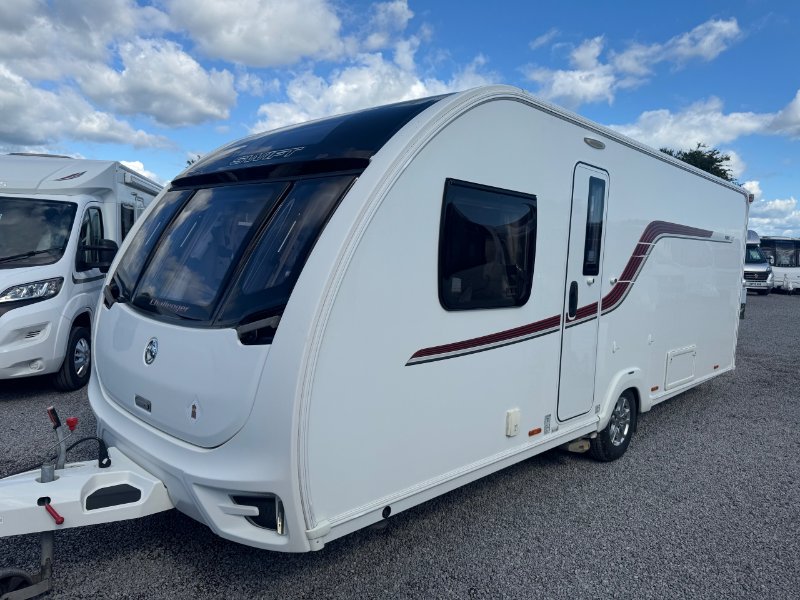 Exterior - Front