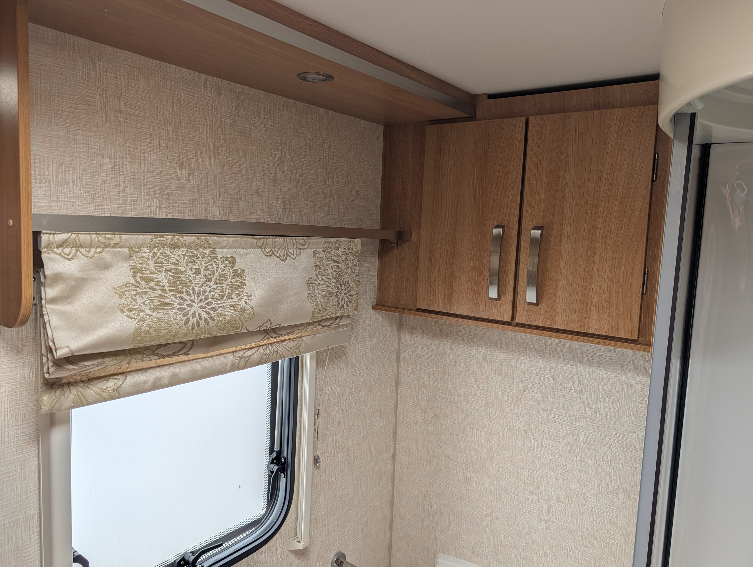 2014 Coachman VIP 460