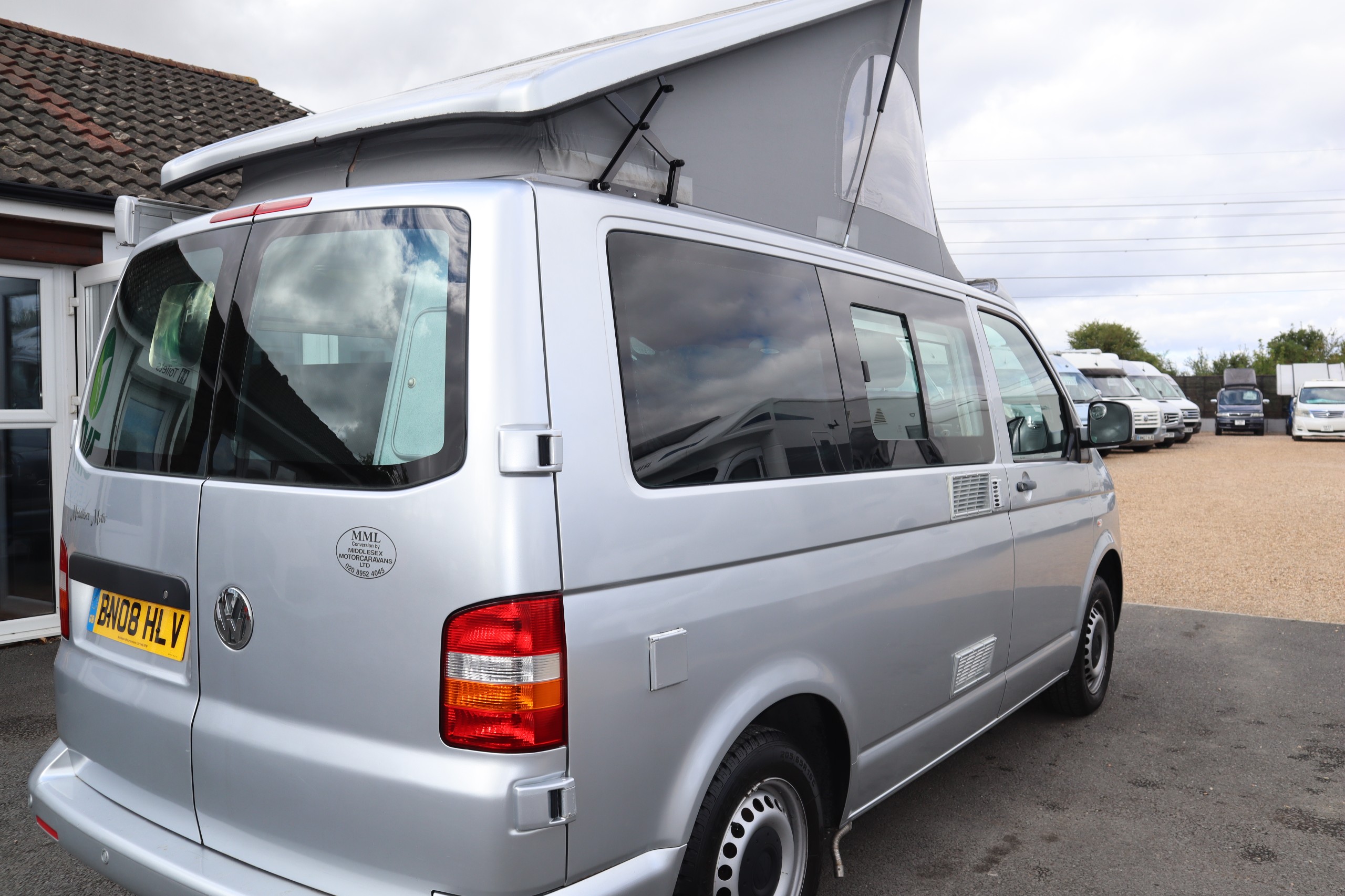 Volkswagen T30 VW T30 Middlesex Motiv, 4 Berth, 4 Belts, MOT, 12 Months Warranty, Habitation Service, Factory Conversion