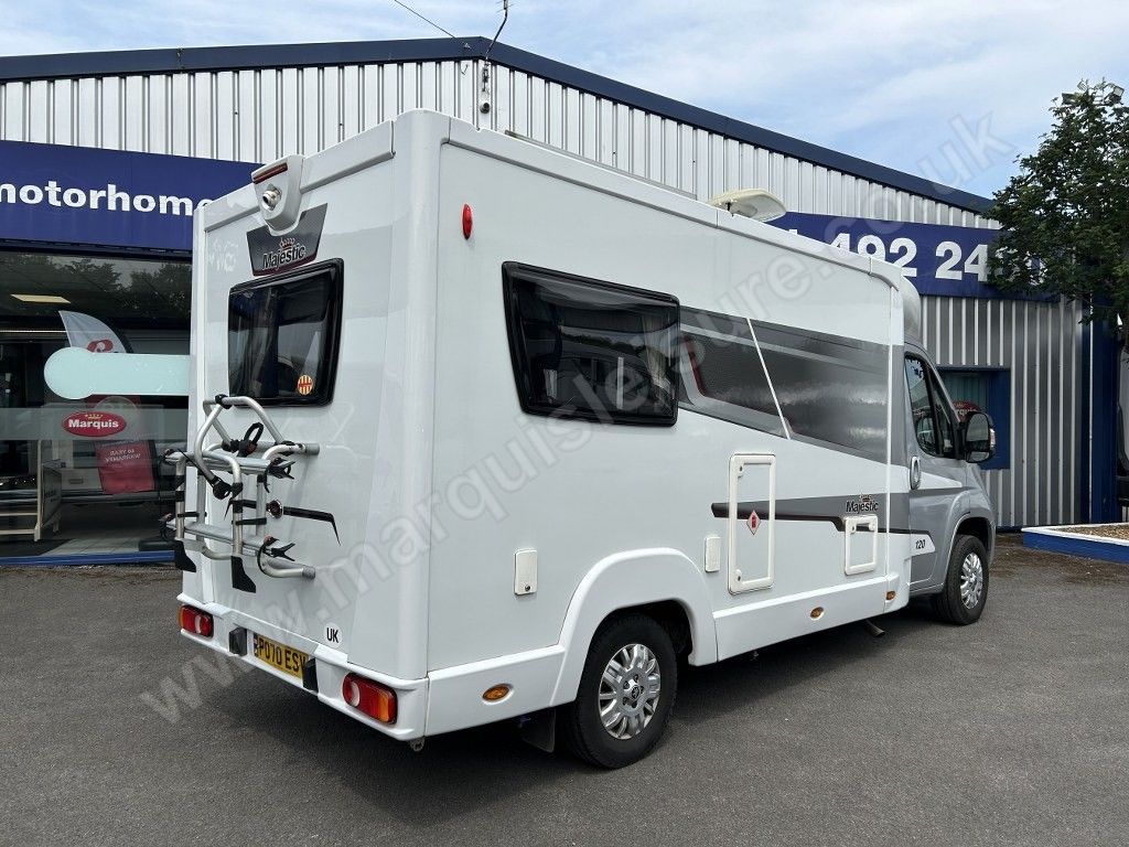 Exterior - Rear
