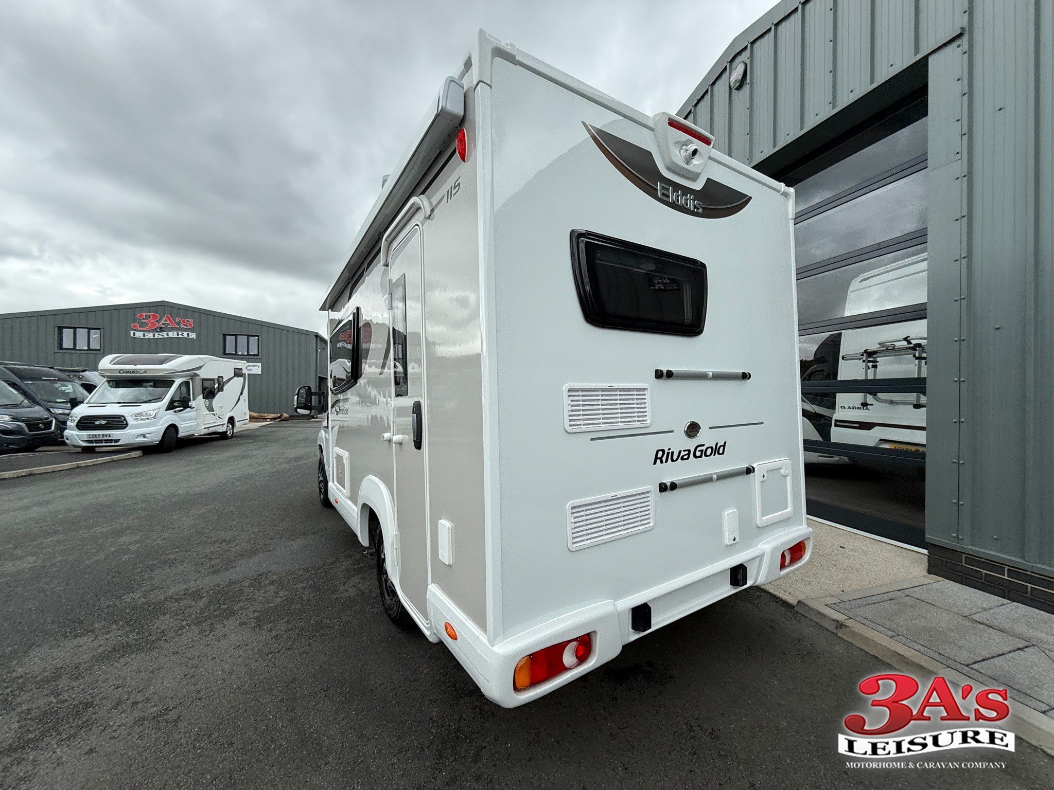 Exterior - Rear